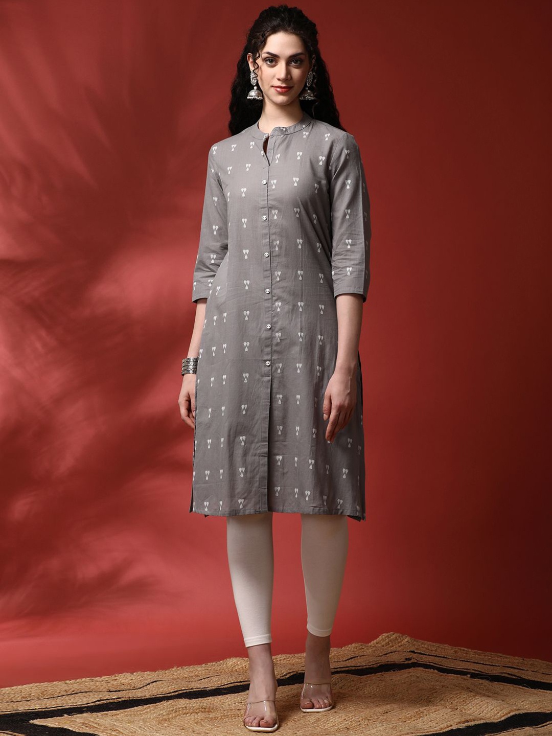 Anouk Round Neck Regular Sleeves Woven Design Regular Straight Pure Cotton Kurta, Grey
Anouk Round Neck Regular Sleeves Woven Design Regular Straight Pure Cotton Kurta, Grey