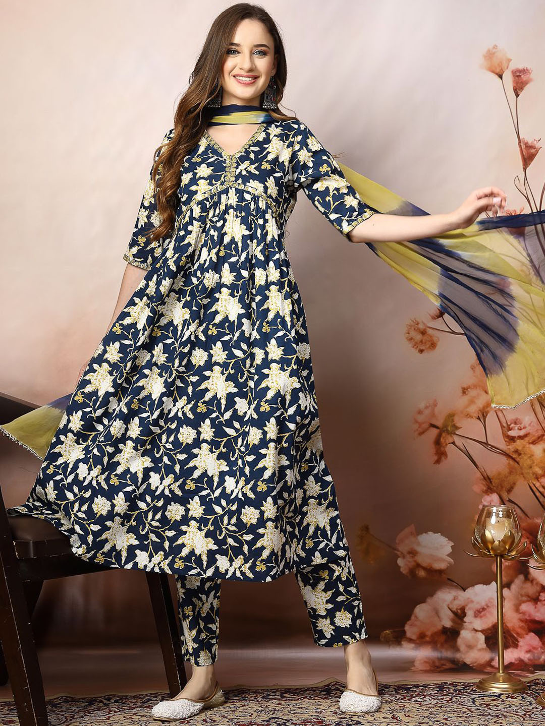 Stylum Women Floral Printed Empire Pure Cotton Kurta with Trousers & With Dupatta, Blue
Stylum Women Floral Printed Empire Pure Cotton Kurta with Trousers & With Dupatta, Blue