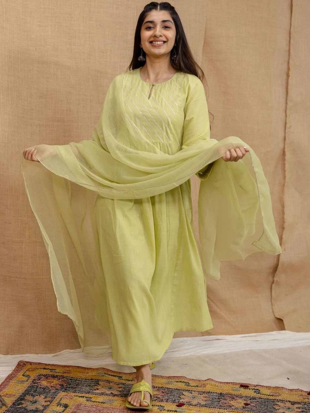 THE INDIAN ETHNIC CO Panelled Gotta Patti MulMul Pure Cotton Kurta With Trousers & Dupatta, Lime green
THE INDIAN ETHNIC CO Panelled Gotta Patti MulMul Pure Cotton Kurta With Trousers & Dupatta, Lime green