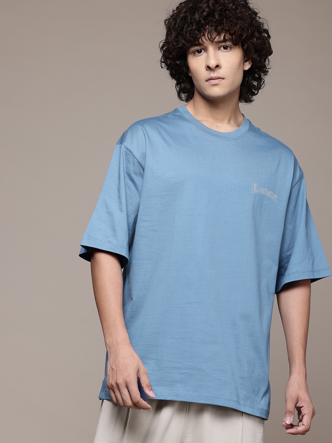 The Roadster Lifestyle Co. Printed Drop-Shoulder Sleeves Pure Cotton Relaxed T-shirt, Blue
The Roadster Lifestyle Co. Printed Drop-Shoulder Sleeves Pure Cotton Relaxed T-shirt, Blue