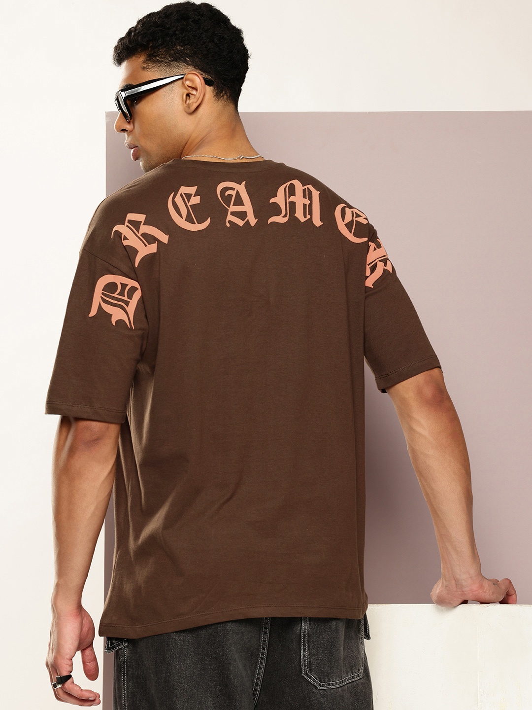 Kook N Keech Typography Printed Drop-Shoulder Sleeves Pure Cotton Oversized T-shirt, Brown
Kook N Keech Typography Printed Drop-Shoulder Sleeves Pure Cotton Oversized T-shirt, Brown
