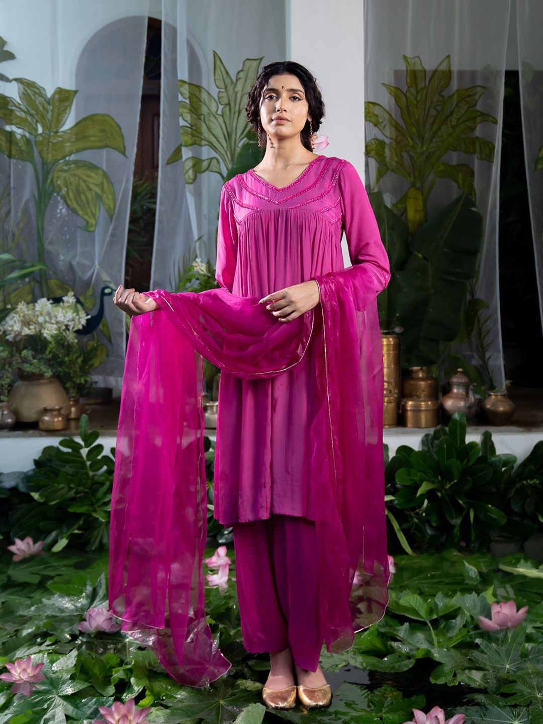 Baise Gaba Women Regular Beads and Stones Silk Crepe Kurta with Salwar & With Dupatta, Pink
Baise Gaba Women Regular Beads and Stones Silk Crepe Kurta with Salwar & With Dupatta, Pink