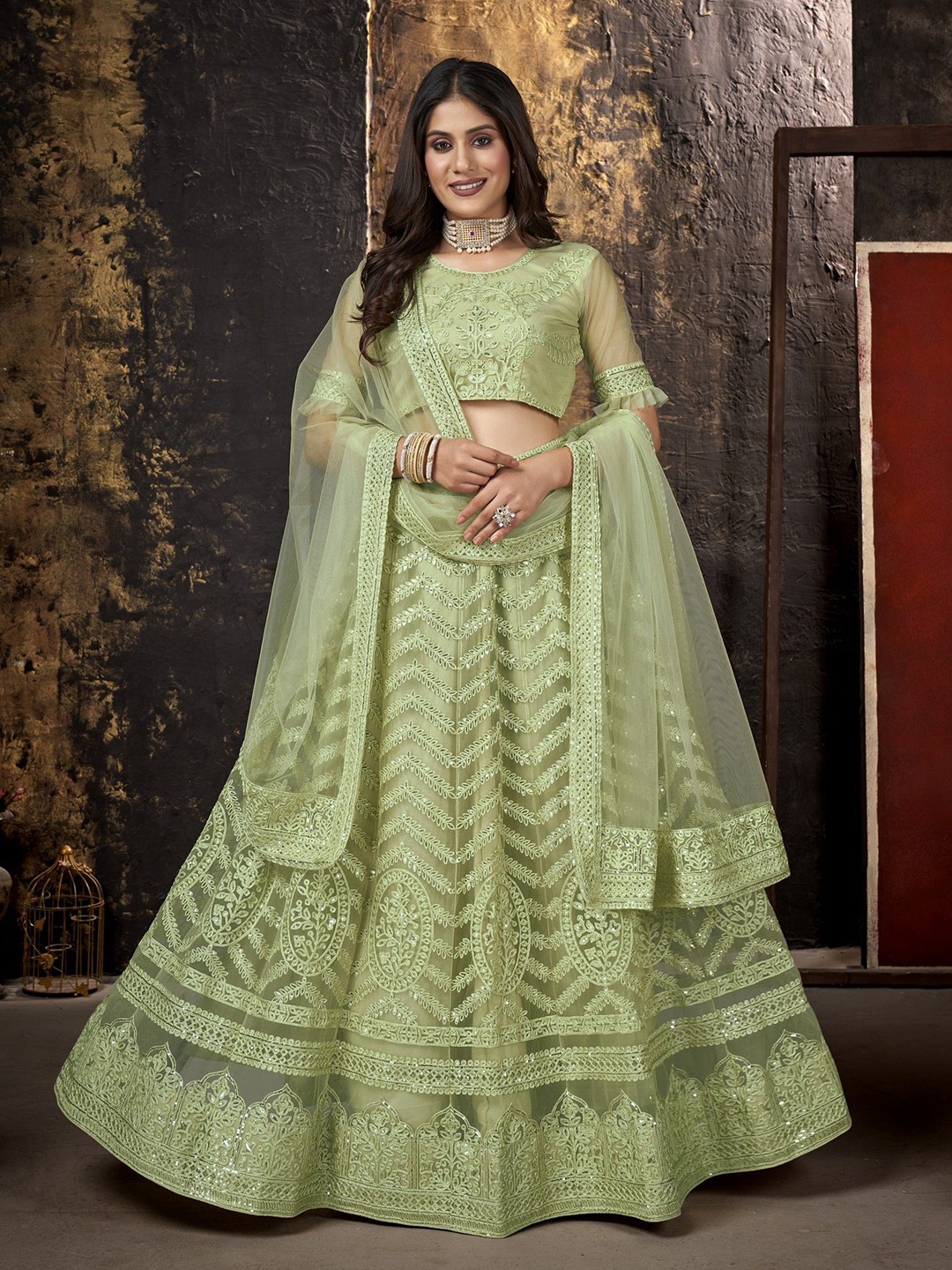 VARNI FABRICS Embroidered Semi-Stitched Lehenga & Unstitched Blouse With Dupatta, Green
VARNI FABRICS Embroidered Semi-Stitched Lehenga & Unstitched Blouse With Dupatta, Green