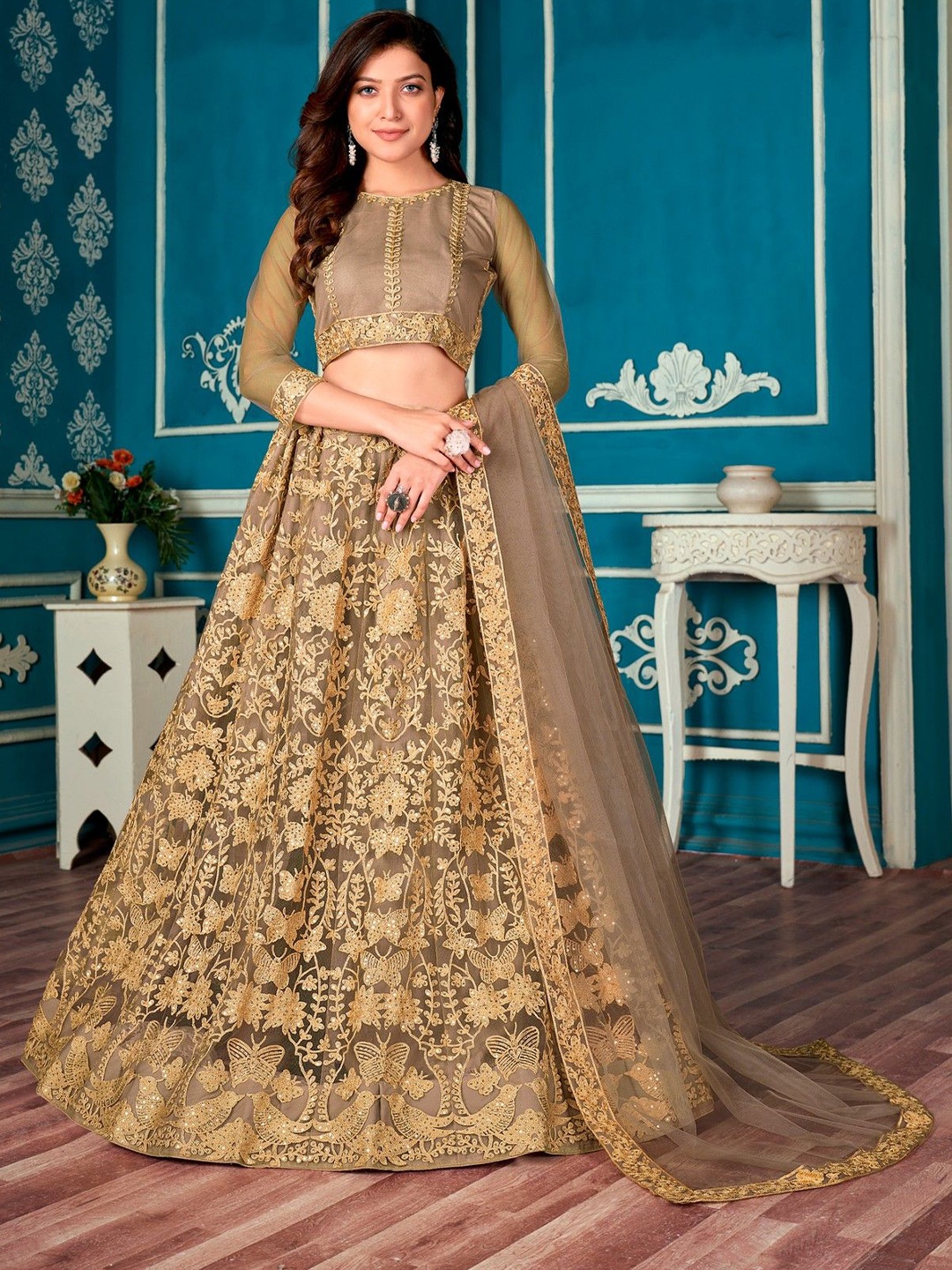 VARNI FABRICS Embroidered Thread Work Semi-Stitched Lehenga & Unstitched Blouse With Dupatta, Brown
VARNI FABRICS Embroidered Thread Work Semi-Stitched Lehenga & Unstitched Blouse With Dupatta, Brown