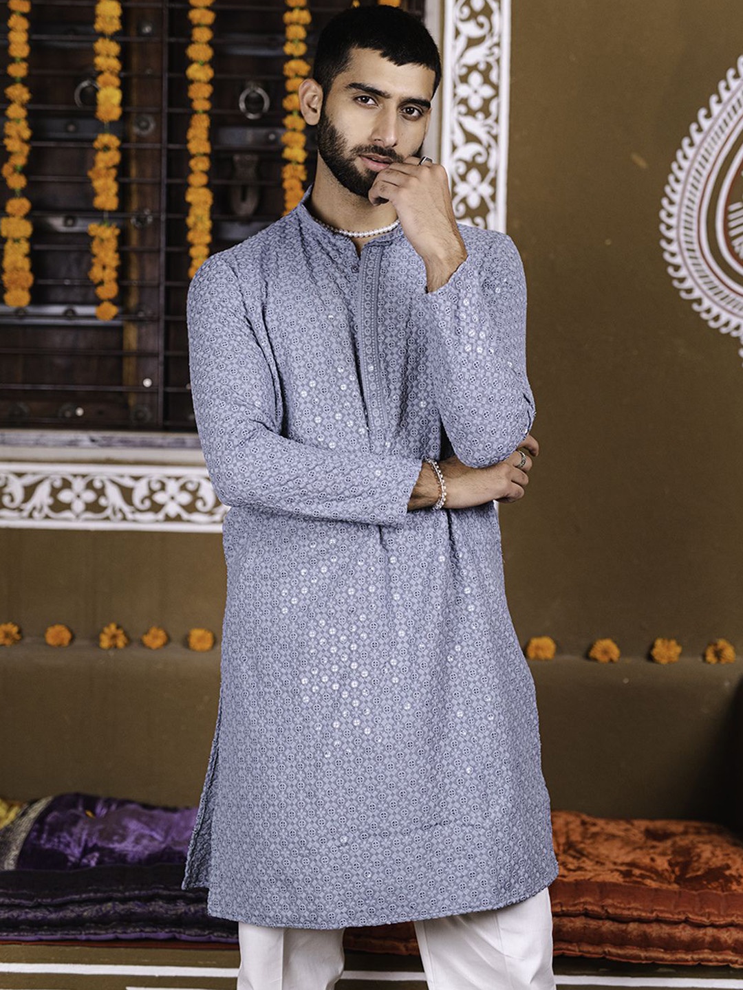 Tistabene Geometric Embroidered Mandarin Collar Sequinned Cotton Straight Kurta, Grey
Tistabene Geometric Embroidered Mandarin Collar Sequinned Cotton Straight Kurta, Grey