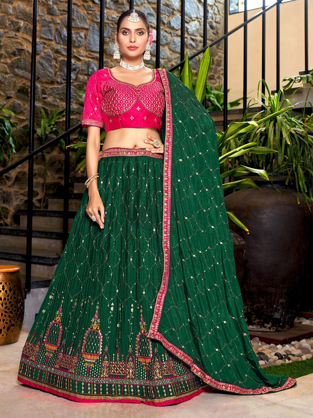 VARNI FABRICS Embroidered Semi-Stitched Lehenga & Unstitched Blouse With Dupatta, Green
VARNI FABRICS Embroidered Semi-Stitched Lehenga & Unstitched Blouse With Dupatta, Green