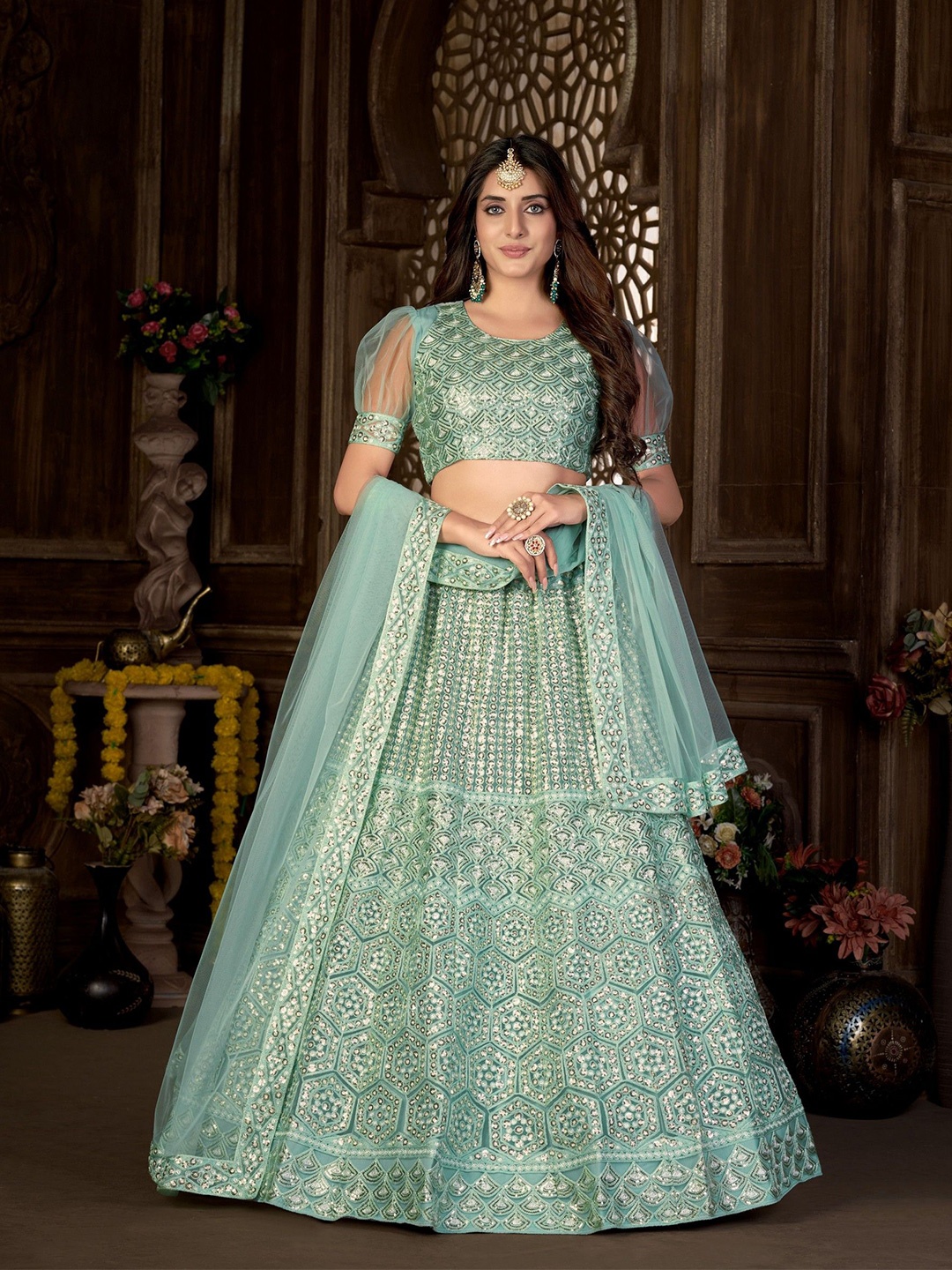 VARNI FABRICS Embroidered Semi-Stitched Lehenga & Unstitched Blouse With Dupatta, Green
VARNI FABRICS Embroidered Semi-Stitched Lehenga & Unstitched Blouse With Dupatta, Green