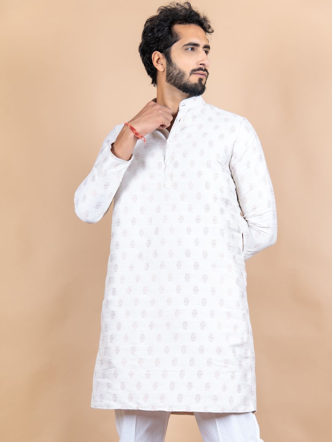 Tistabene Ethnic Motifs Printed Mandarin Collar Cotton Silk Straight Kurta, Off white
Tistabene Ethnic Motifs Printed Mandarin Collar Cotton Silk Straight Kurta, Off white