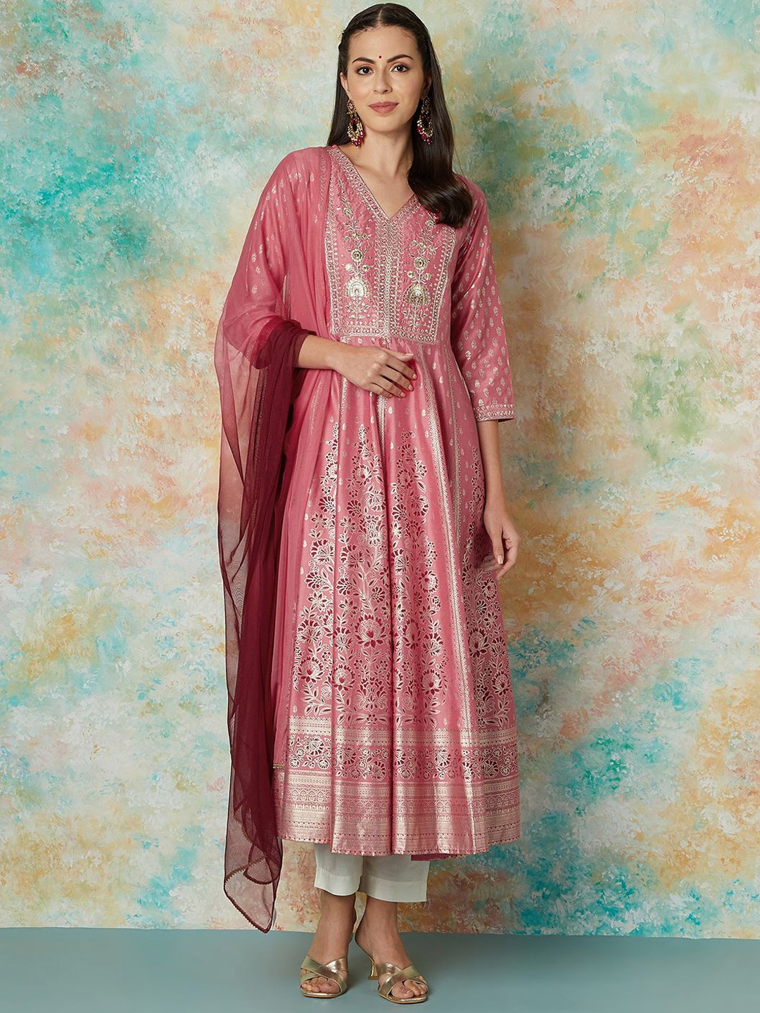 Melange by Lifestyle Ethnic Motif Embroidered Sequinned A-Line Kurta With Pyjama & Dupatta, Peach
Melange by Lifestyle Ethnic Motif Embroidered Sequinned A-Line Kurta With Pyjama & Dupatta, Peach