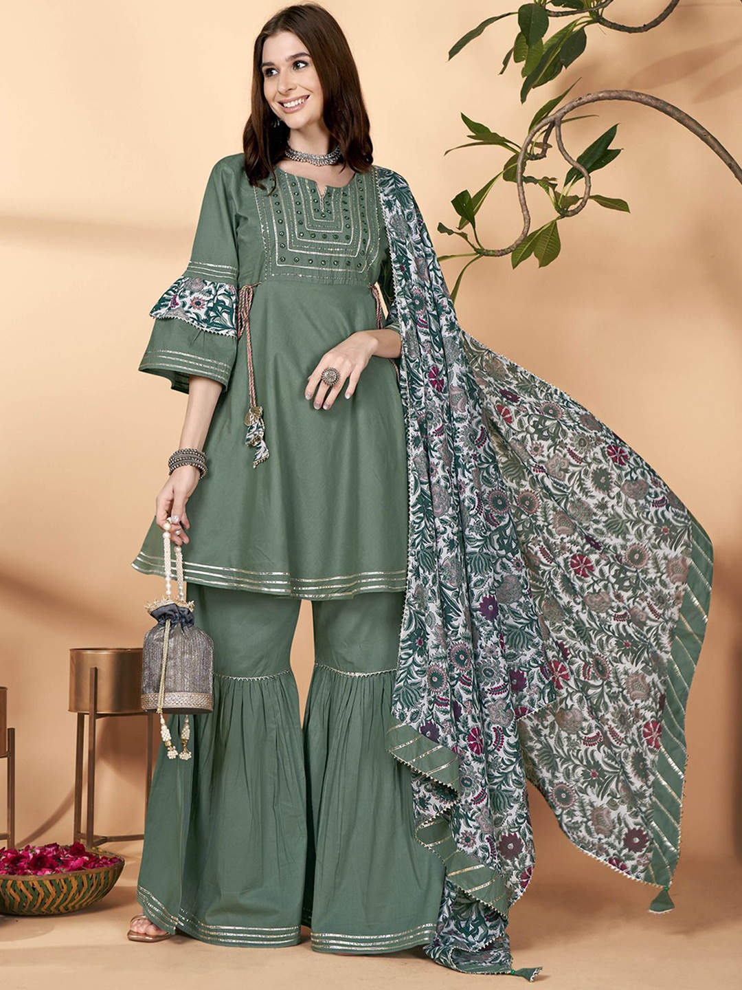 Anouk Geometric Embroidered Gotta patti Pure Cotton A-Line Kurta With Sharara & Dupatta, Green
Anouk Geometric Embroidered Gotta patti Pure Cotton A-Line Kurta With Sharara & Dupatta, Green