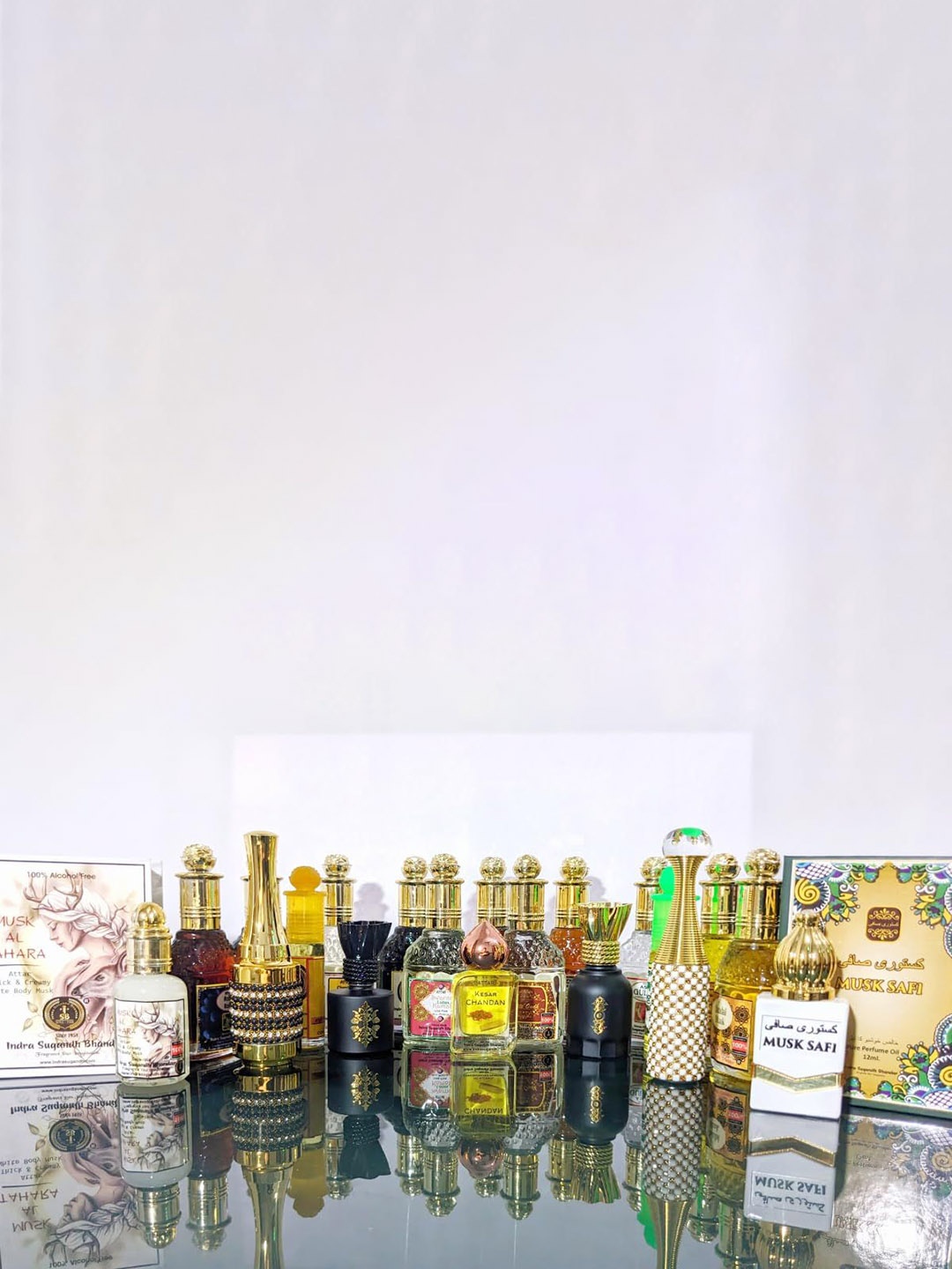 INDRA SUGANDH BHANDAR Set Of 2 Alcohol-Free Rakt Chandan Attar - 25 ml Each, Transparent
INDRA SUGANDH BHANDAR Set Of 2 Alcohol-Free Rakt Chandan Attar - 25 ml Each, Transparent