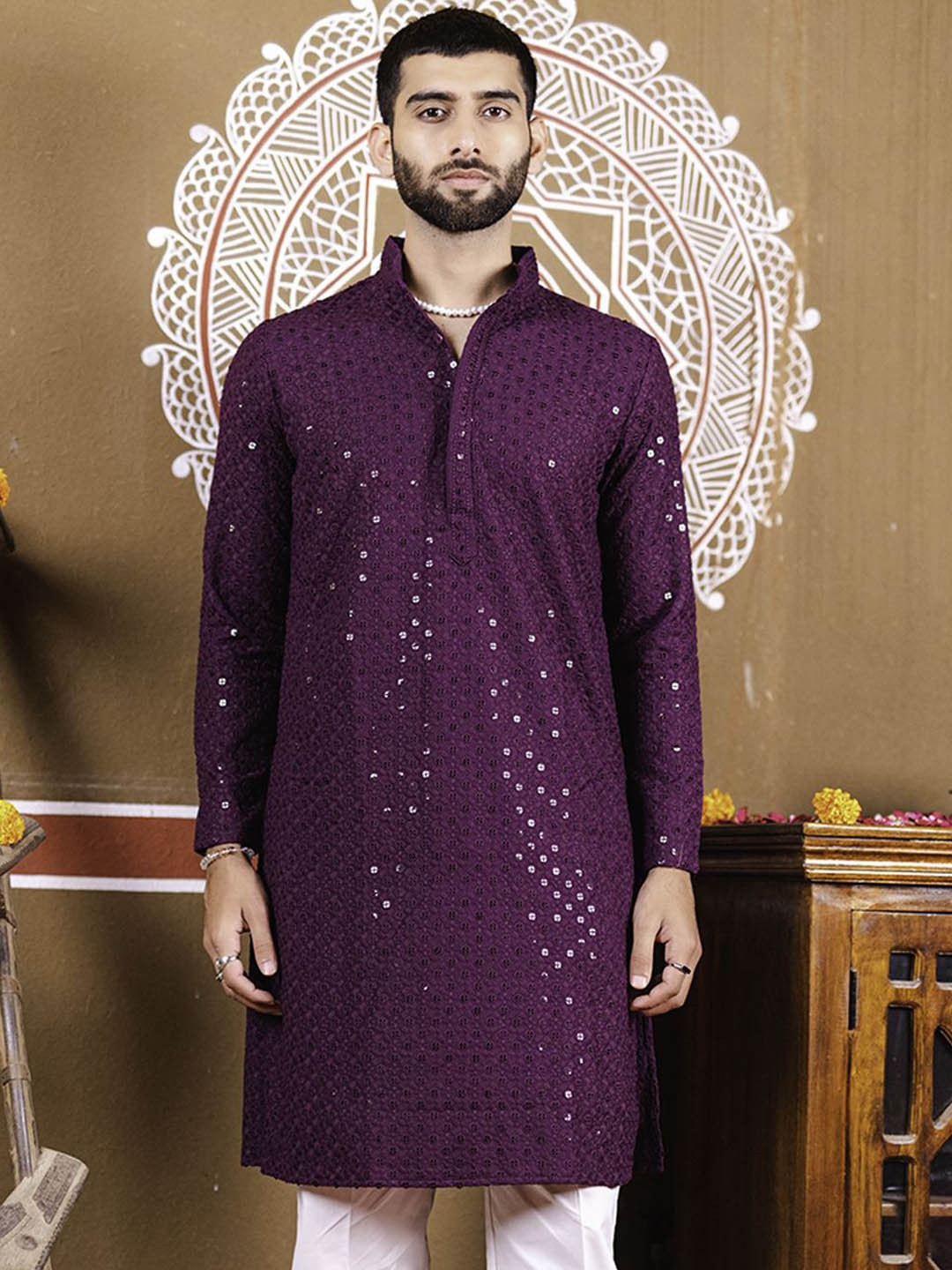 Tistabene Floral Embroidered Sequinned Mandarin Collar Cotton Straight Kurta, Purple
Tistabene Floral Embroidered Sequinned Mandarin Collar Cotton Straight Kurta, Purple