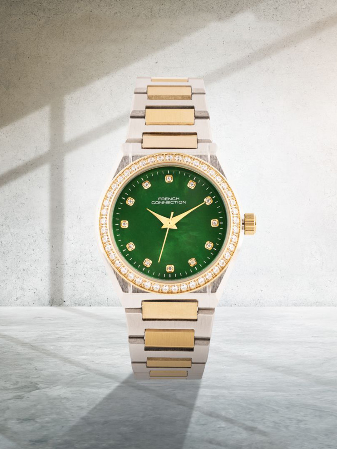 French Connection Women Embellished Dial & Bracelet Style Straps Analogue Watch FCH10TM-G, Green
French Connection Women Embellished Dial & Bracelet Style Straps Analogue Watch FCH10TM-G, Green