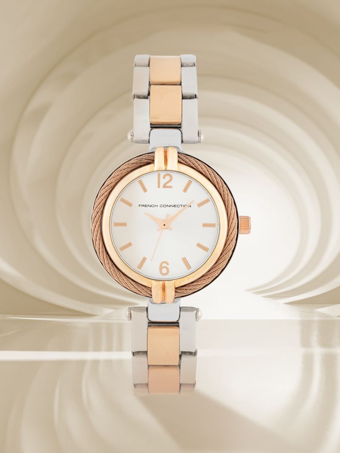 French Connection Women Dial & Stainless Steel Bracelet Style Straps Analogue Watch FCW12RTM, White
French Connection Women Dial & Stainless Steel Bracelet Style Straps Analogue Watch FCW12RTM, White