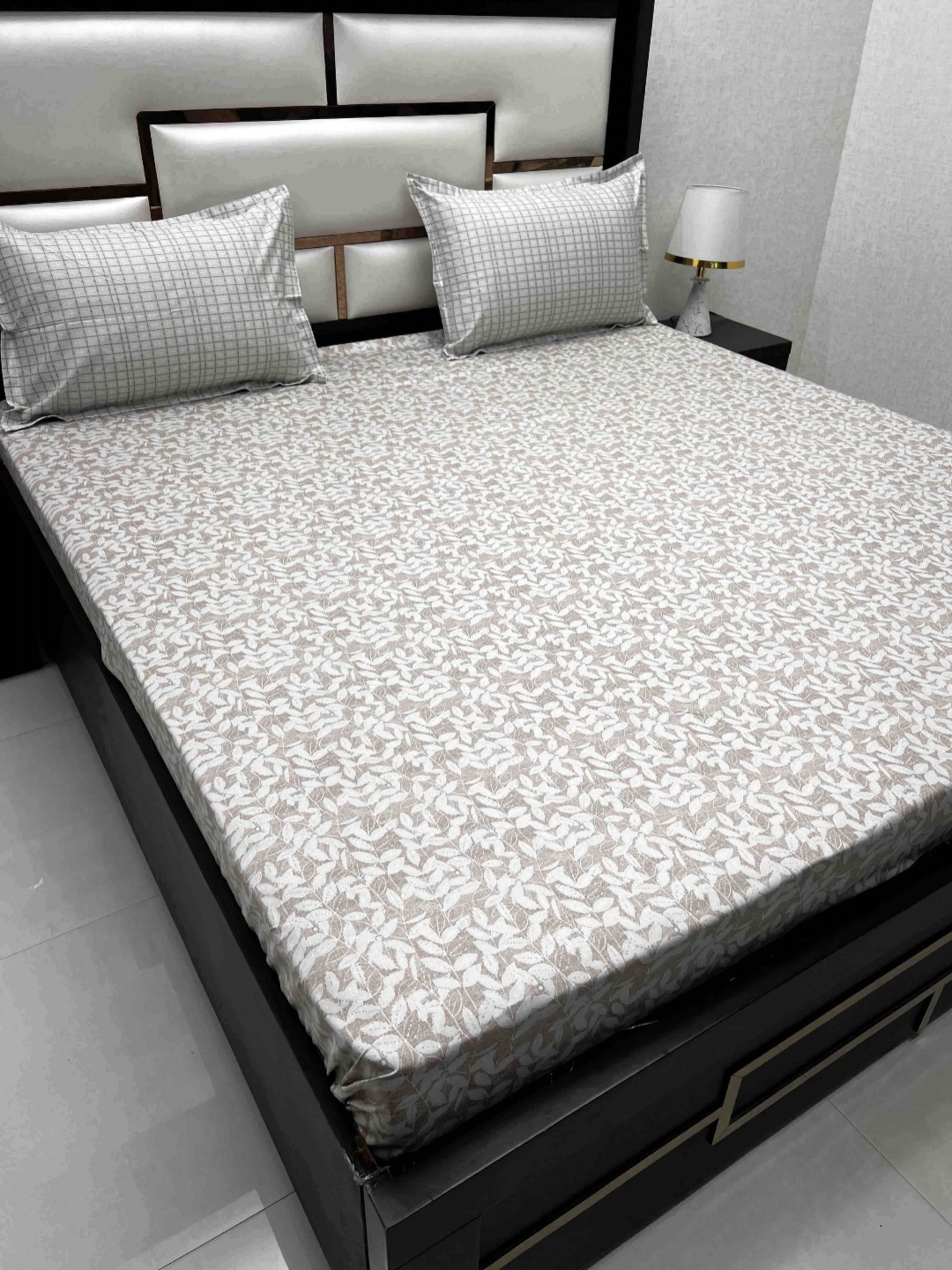 Pure Decor Cotton King Size Double Bed Bedsheet With 2 Pillow Covers 2.74m X 2.74m, Beige
Pure Decor Cotton King Size Double Bed Bedsheet With 2 Pillow Covers 2.74m X 2.74m, Beige