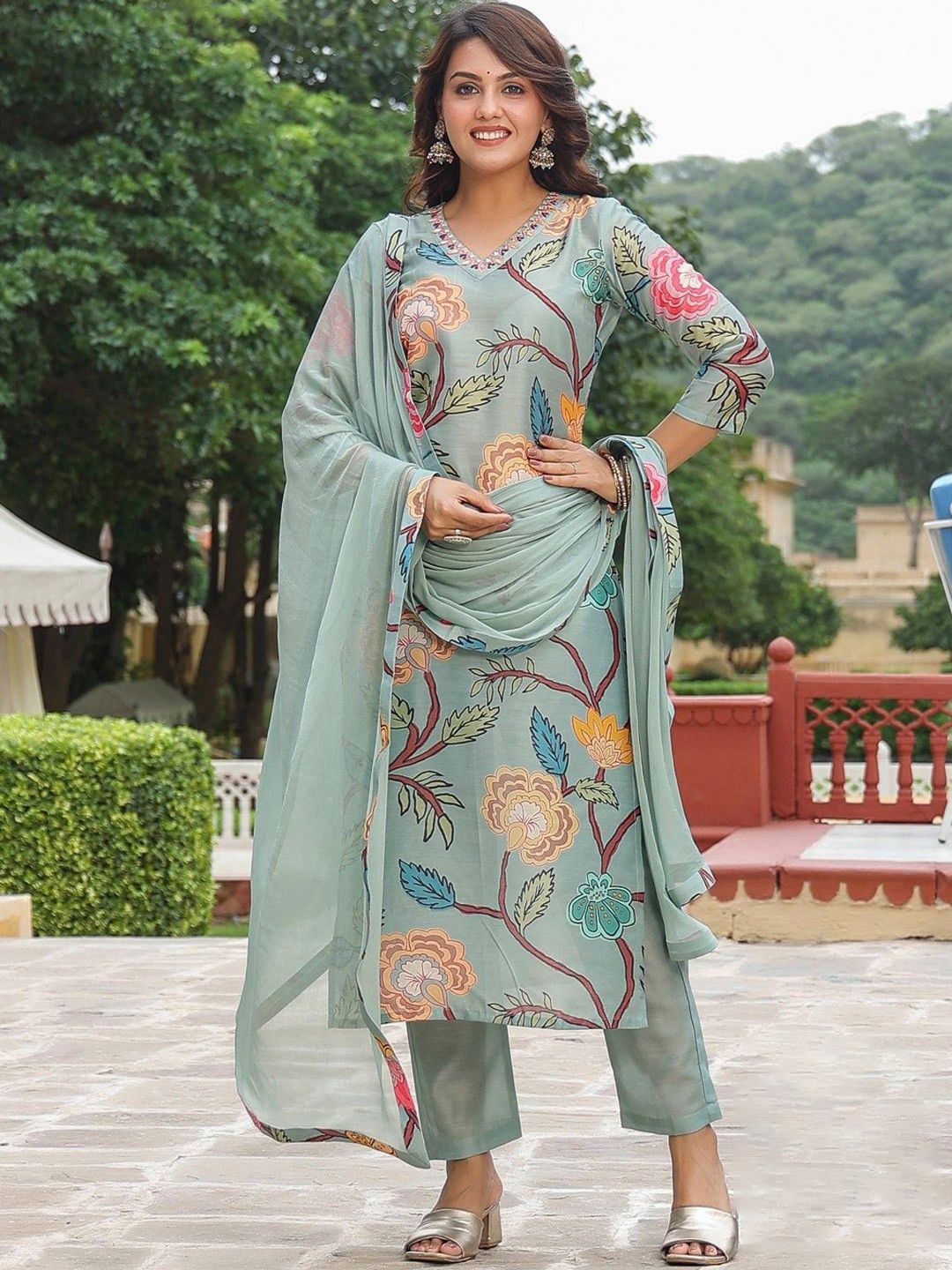 Anni Designer Floral Printed V-Neck Straight Kurta with Trousers & Dupatta, Green
Anni Designer Floral Printed V-Neck Straight Kurta with Trousers & Dupatta, Green