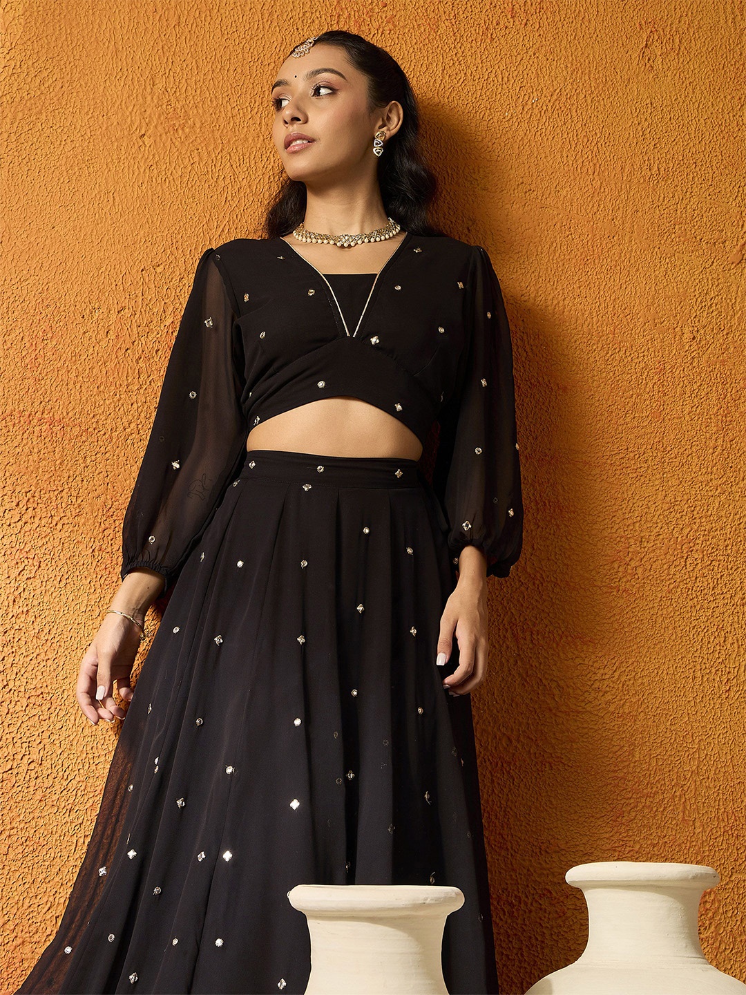 Noh.Voh - SASSAFRAS Kids Girls Embroidered Mirror Work Ready to Wear Lehenga & Blouse, Black
Noh.Voh - SASSAFRAS Kids Girls Embroidered Mirror Work Ready to Wear Lehenga & Blouse, Black