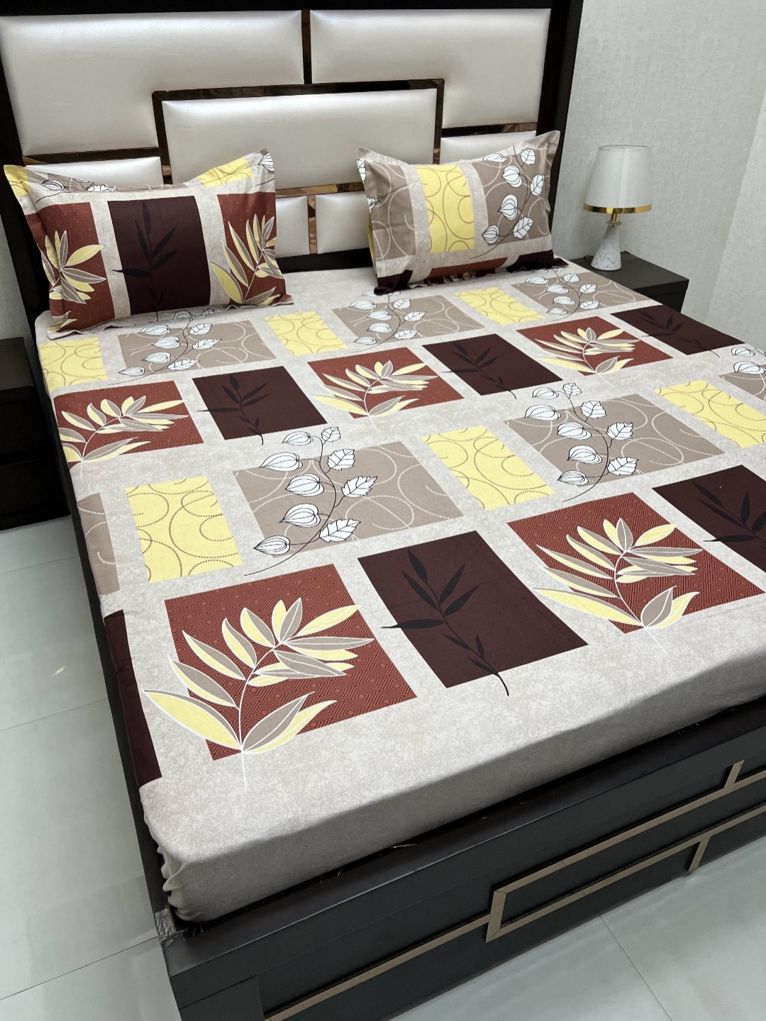Pure Decor Cotton Queen Size Double Bed Bedsheet With 2 Pillow Covers 2.28m X 2.54m, Brown
Pure Decor Cotton Queen Size Double Bed Bedsheet With 2 Pillow Covers 2.28m X 2.54m, Brown