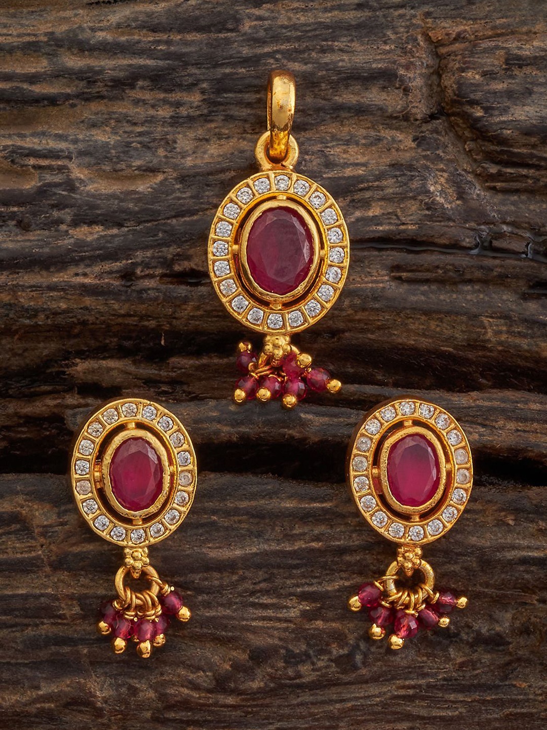 Kushal's Fashion Jewellery 92.5 Pure Silver Gold-Plated Stone-Studded Jewellery Set, Red
Kushal's Fashion Jewellery 92.5 Pure Silver Gold-Plated Stone-Studded Jewellery Set, Red