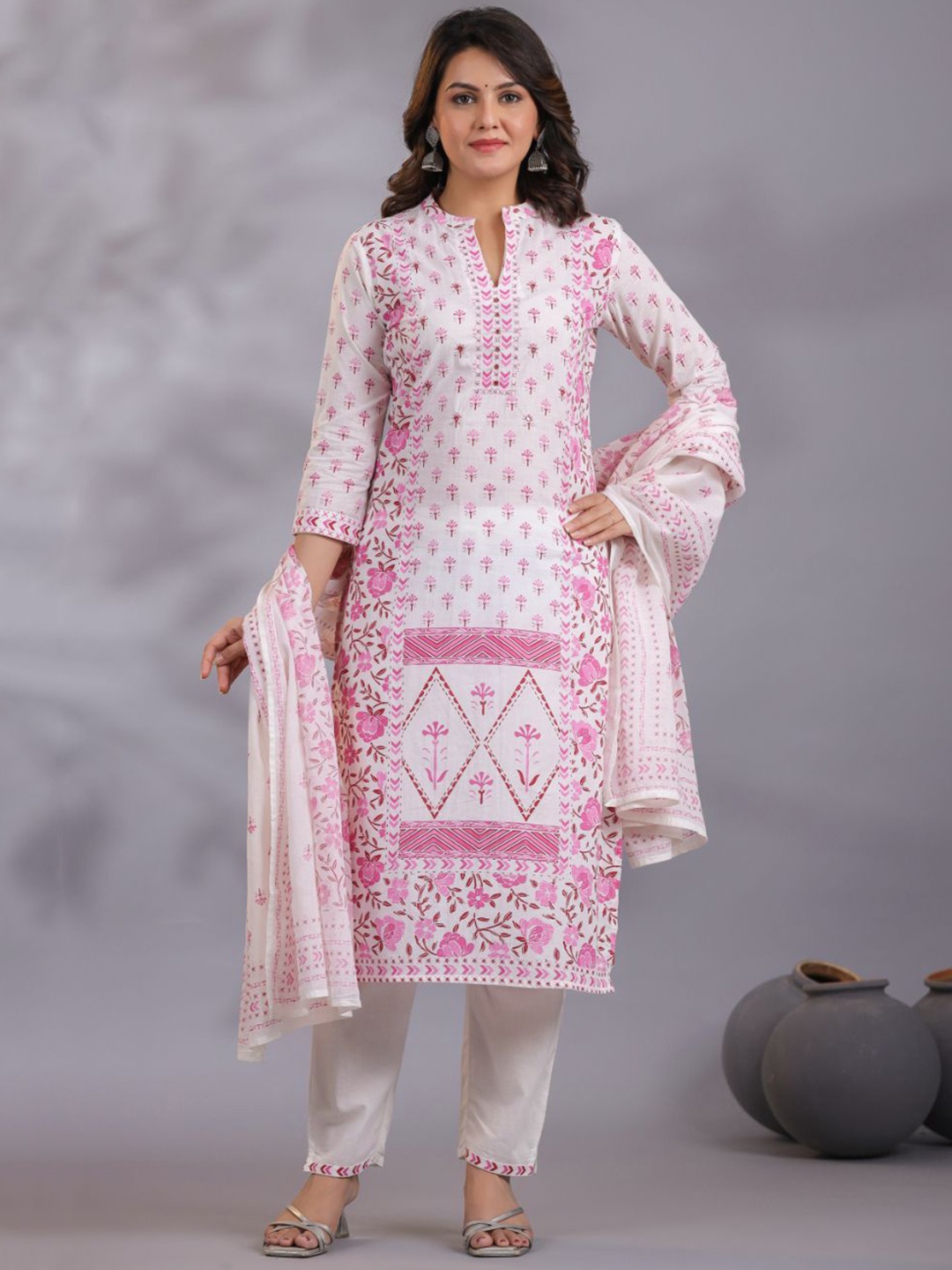 Kiana Floral Printed Mirror Work Pure Cotton Straight Kurta With Trousers & Dupatta, White
Kiana Floral Printed Mirror Work Pure Cotton Straight Kurta With Trousers & Dupatta, White