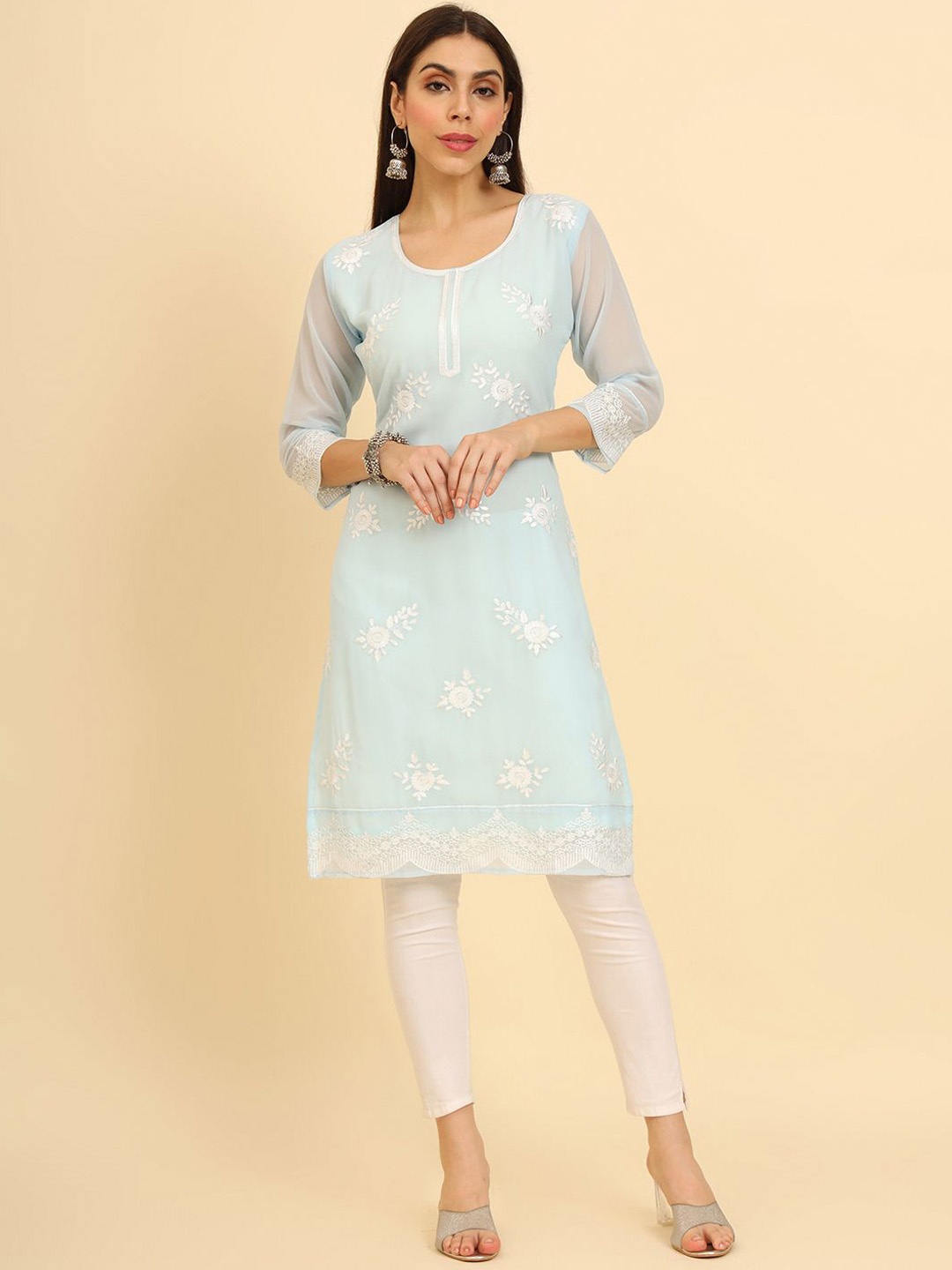 VAIRAGEE Women Embroidered Flared Sleeves Thread Work Georgette Anarkali Kurta, Blue
VAIRAGEE Women Embroidered Flared Sleeves Thread Work Georgette Anarkali Kurta, Blue