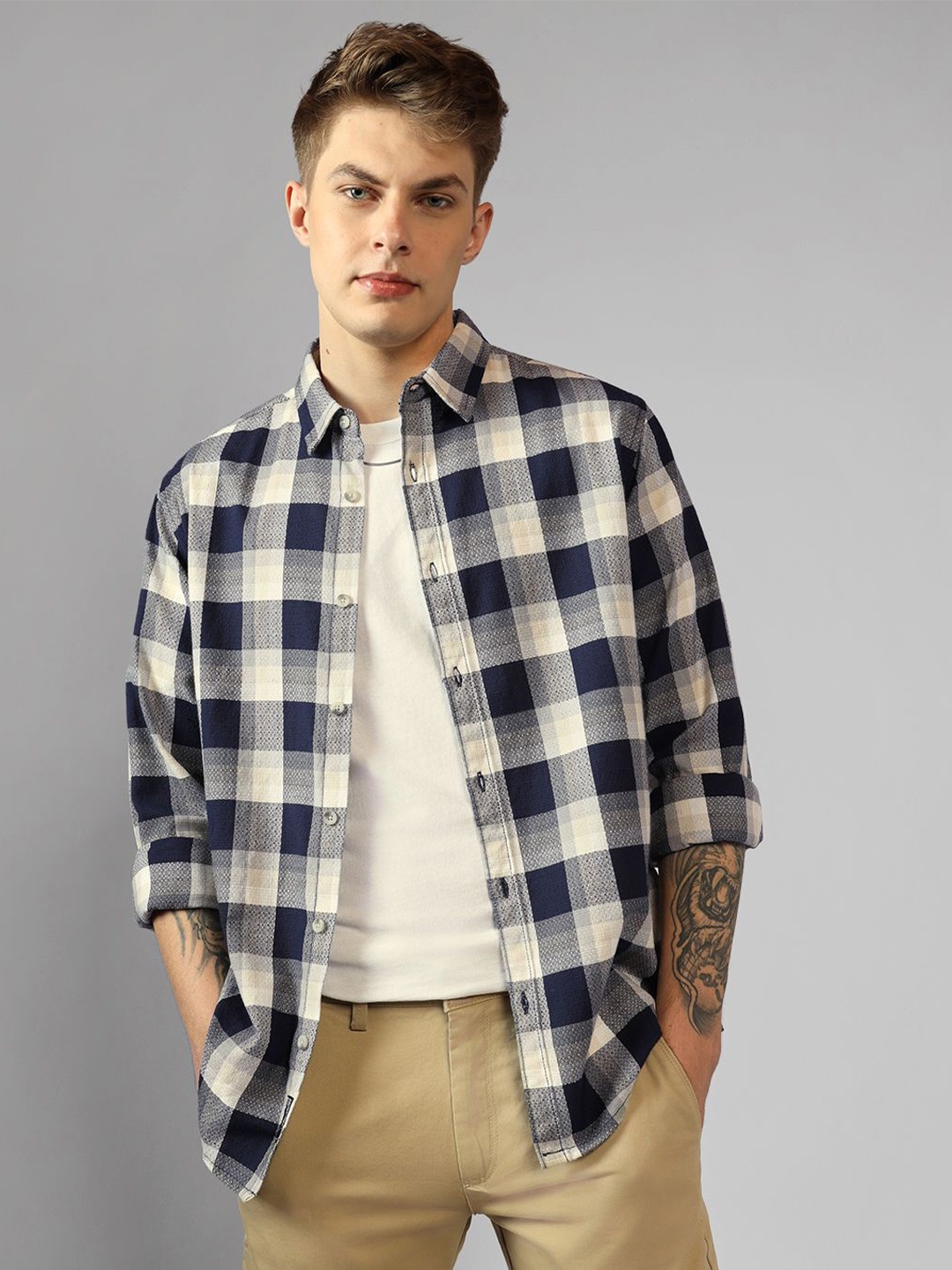 Dennis Lingo Men Spread Collar Buffalo Checked Cotton Relaxed Fit Casual Shirt, Navy blue
Dennis Lingo Men Spread Collar Buffalo Checked Cotton Relaxed Fit Casual Shirt, Navy blue