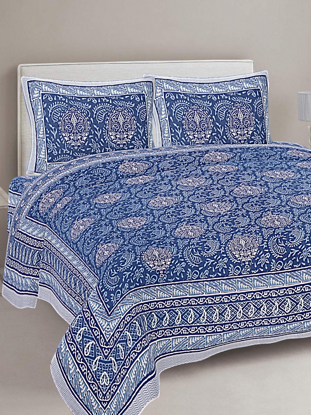FrionKandy Living Blue & White Printed Cotton 180 TC King Bedsheet With 2 Pillow Covers
FrionKandy Living Blue & White Printed Cotton 180 TC King Bedsheet With 2 Pillow Covers