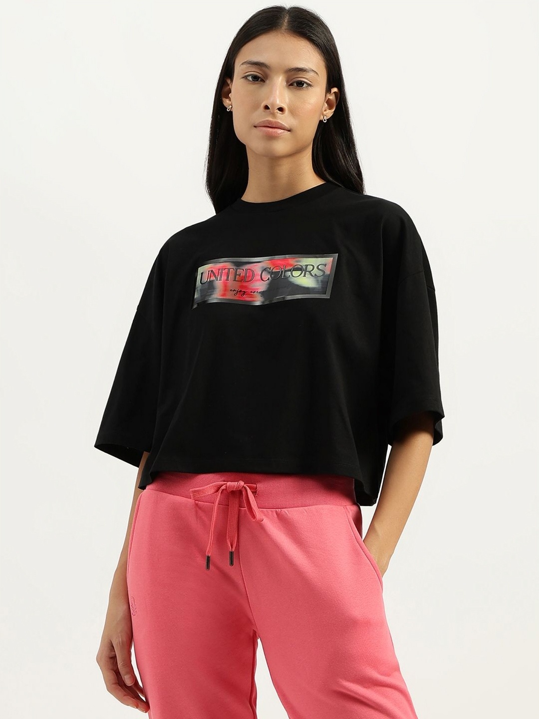 United Colors of Benetton Women Typography Printed Round Neck Pure Cotton T-shirt, Black
United Colors of Benetton Women Typography Printed Round Neck Pure Cotton T-shirt, Black