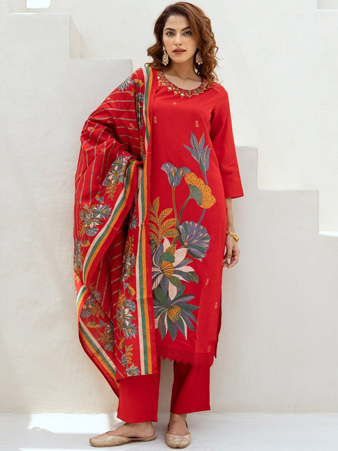 AUTUMN LANE Floral Printed Mirror Work Pure Cotton Straight Kurta With Trousers & Dupatta, Red
AUTUMN LANE Floral Printed Mirror Work Pure Cotton Straight Kurta With Trousers & Dupatta, Red