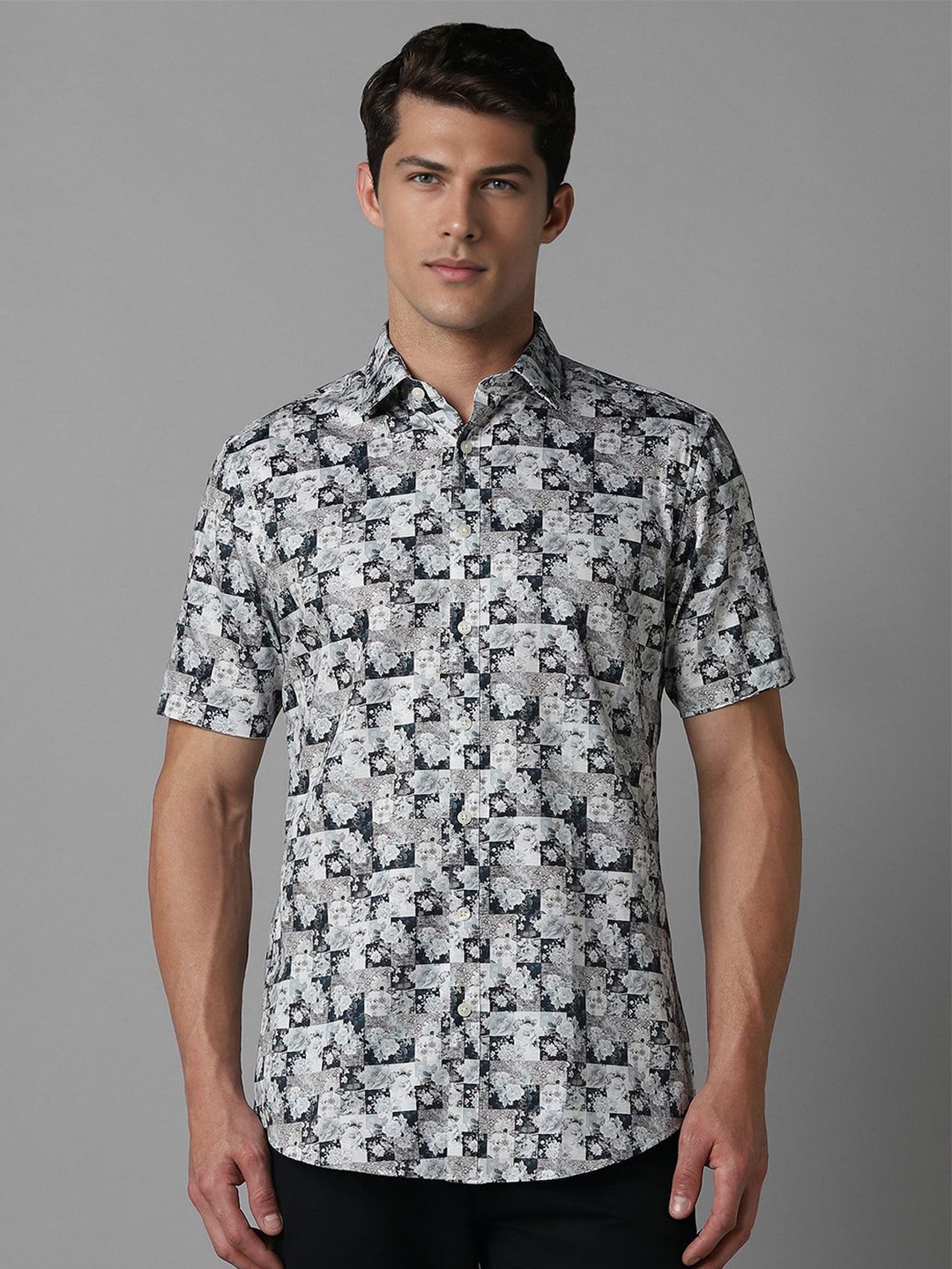 Louis Philippe Sport Men Spread Collar Floral Printed Cotton Slim Fit Casual Shirt, White
Louis Philippe Sport Men Spread Collar Floral Printed Cotton Slim Fit Casual Shirt, White