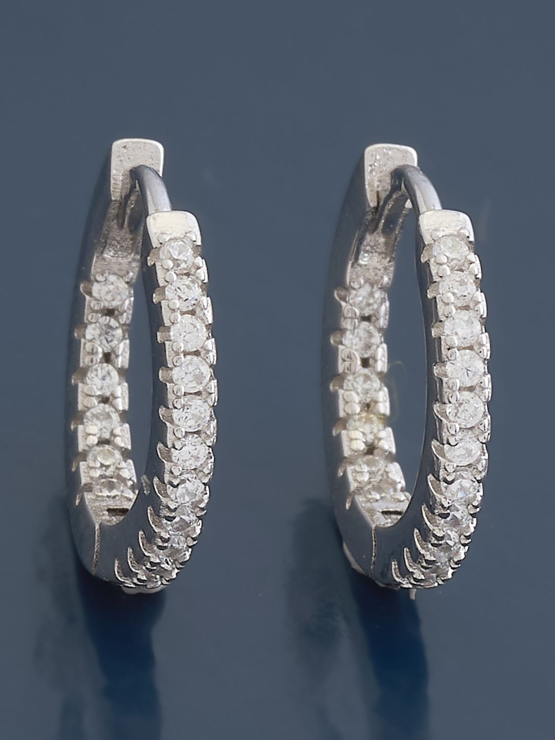 Kushal's Fashion Jewellery 92.5 Pure Silver Gold-Plated CZ Stone Studded Hoop Earrings
Kushal's Fashion Jewellery 92.5 Pure Silver Gold-Plated CZ Stone Studded Hoop Earrings