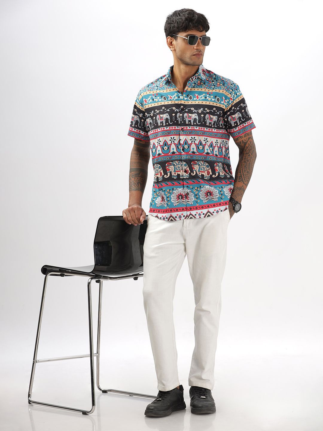 Vestirio Men Relaxed Spread Collar Ethnic Motifs Printed Relaxed Fit Casual Shirt, Multi
Vestirio Men Relaxed Spread Collar Ethnic Motifs Printed Relaxed Fit Casual Shirt, Multi