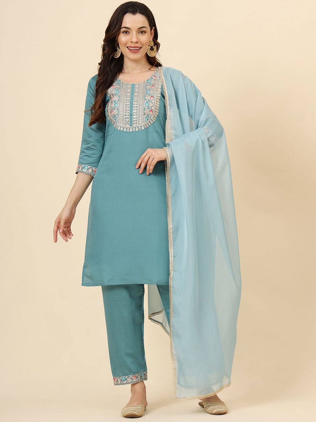 VAIRAGEE Ethnic Motifs Embroidered Thread Work Straight Kurta with Trousers & With Dupatta, Blue
VAIRAGEE Ethnic Motifs Embroidered Thread Work Straight Kurta with Trousers & With Dupatta, Blue