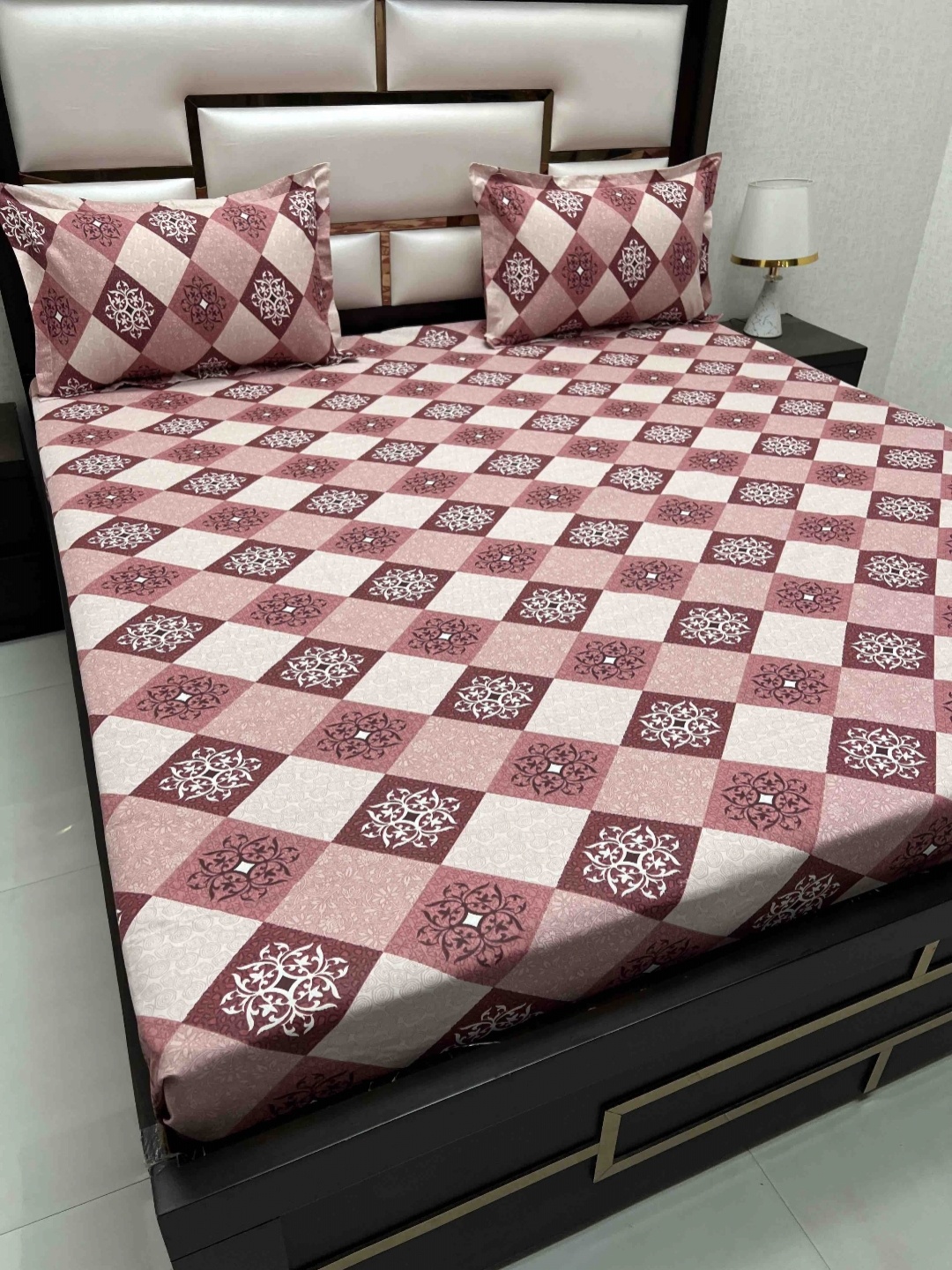 Pure Decor Passion Beige Printed Pure Cotton 240 TC Queen Bedsheet with 2 Pillow Covers, Pink
Pure Decor Passion Beige Printed Pure Cotton 240 TC Queen Bedsheet with 2 Pillow Covers, Pink