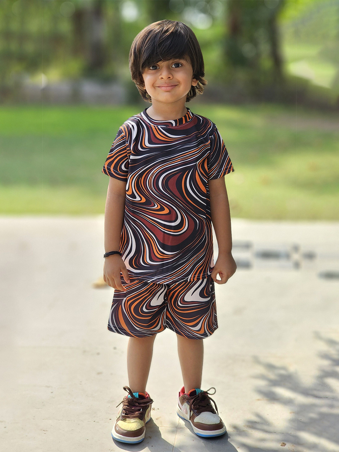Emblica Kids Printed Round Neck Short Sleeves T-shirt with Shorts Clothing Set, Brown
Emblica Kids Printed Round Neck Short Sleeves T-shirt with Shorts Clothing Set, Brown
