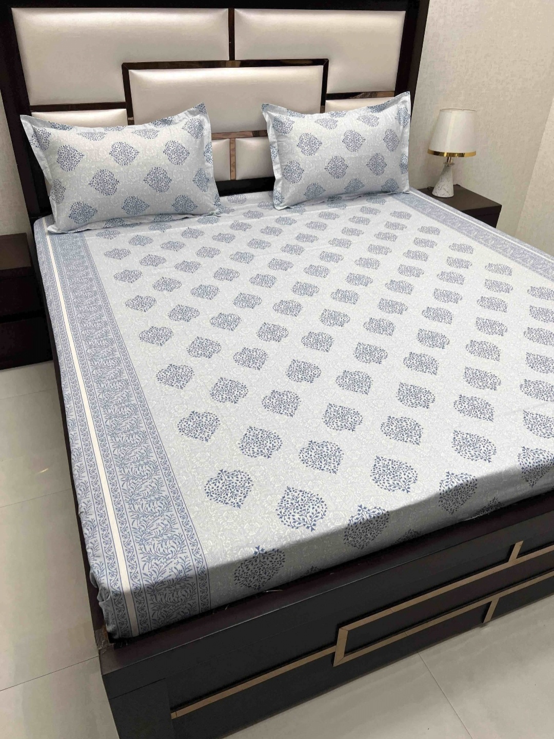 Pure Decor Blue Ethnic Motifs Pure Cotton 330 TC Queen Bedsheet with 2 Pillow Covers
Pure Decor Blue Ethnic Motifs Pure Cotton 330 TC Queen Bedsheet with 2 Pillow Covers