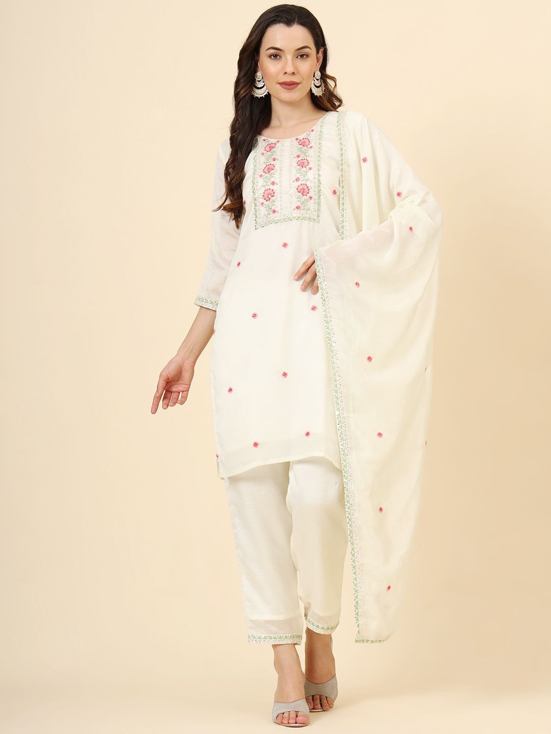 Ekasya Ethnic Motifs Embroidered Thread Work Poly Silk Straight Kurta Trousers & Dupatta, White
Ekasya Ethnic Motifs Embroidered Thread Work Poly Silk Straight Kurta Trousers & Dupatta, White