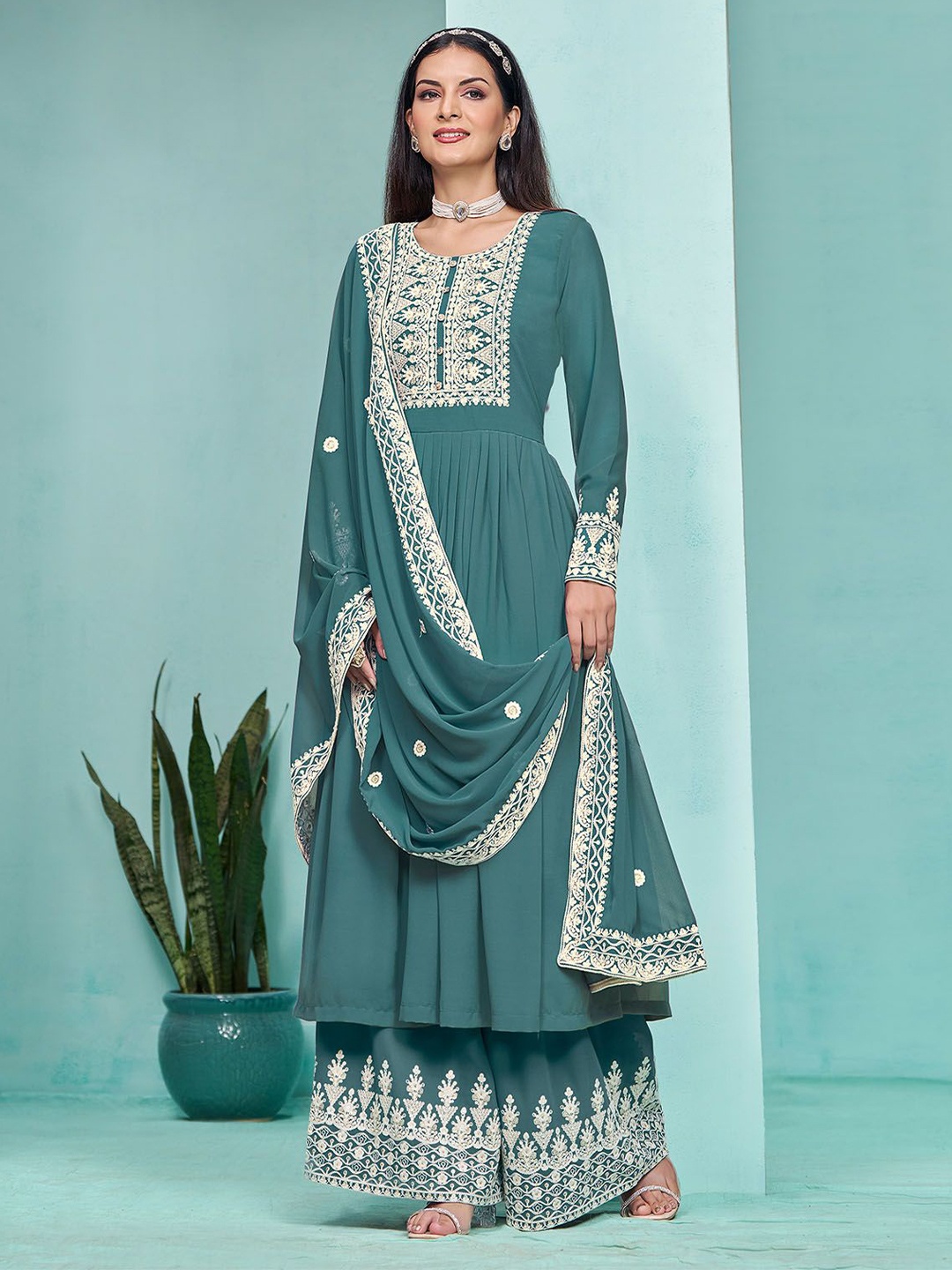 ODETTE Floral Yoke Design Thread Work Anarkali Georgette Kurta with Palazzos & Dupatta, Teal
ODETTE Floral Yoke Design Thread Work Anarkali Georgette Kurta with Palazzos & Dupatta, Teal