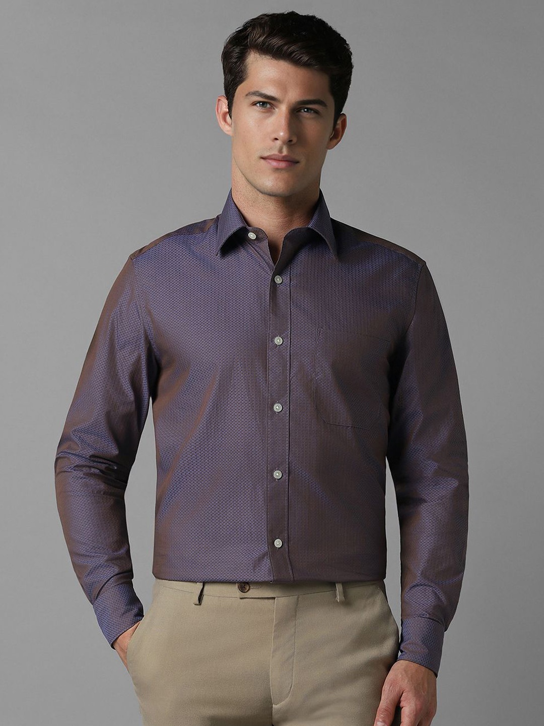 Louis Philippe Men Classic Spread Collar Geometric Printed Cotton Formal Shirt, Purple
Louis Philippe Men Classic Spread Collar Geometric Printed Cotton Formal Shirt, Purple