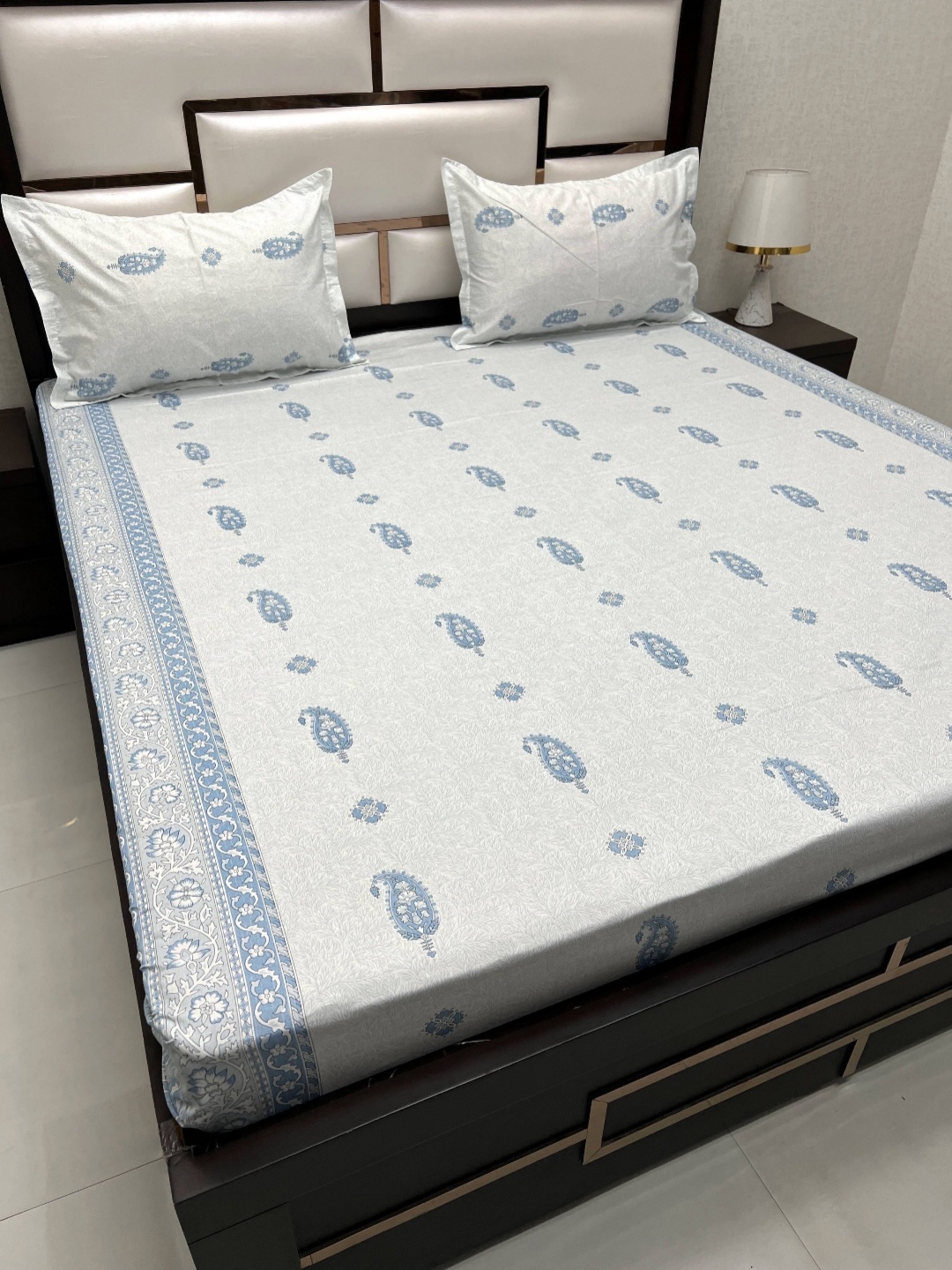 Pure Decor Blue Ethnic Motifs Pure Cotton 330 TC Queen Bedsheet with 2 Pillow Covers
Pure Decor Blue Ethnic Motifs Pure Cotton 330 TC Queen Bedsheet with 2 Pillow Covers