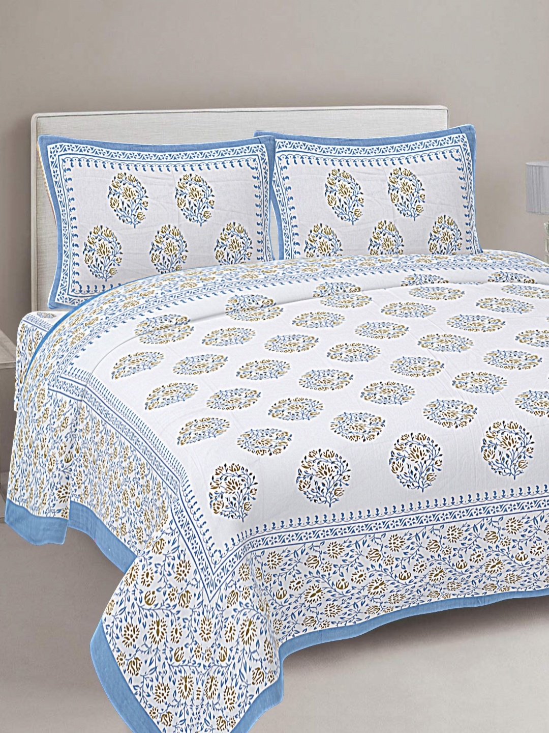 FrionKandy Living Blue & White Printed Cotton 180 TC King Bedsheet with 2 Pillow Covers
FrionKandy Living Blue & White Printed Cotton 180 TC King Bedsheet with 2 Pillow Covers
