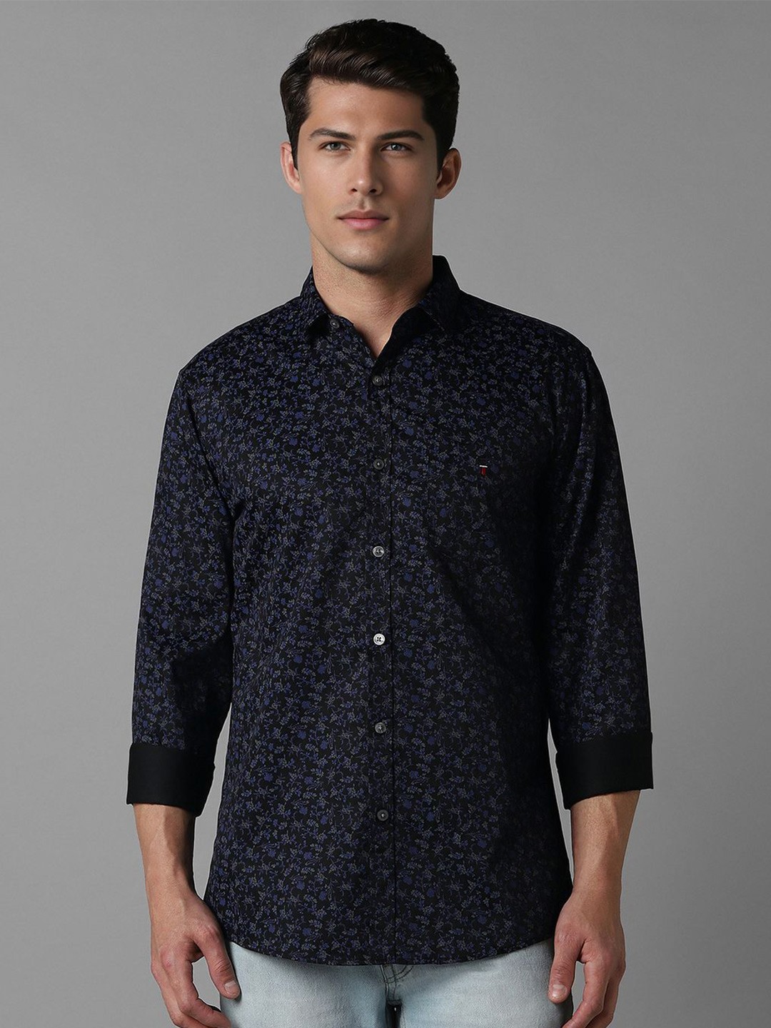 Louis Philippe Sport Men Spread Collar Floral Printed Cotton Slim Fit Casual Shirt, Black
Louis Philippe Sport Men Spread Collar Floral Printed Cotton Slim Fit Casual Shirt, Black