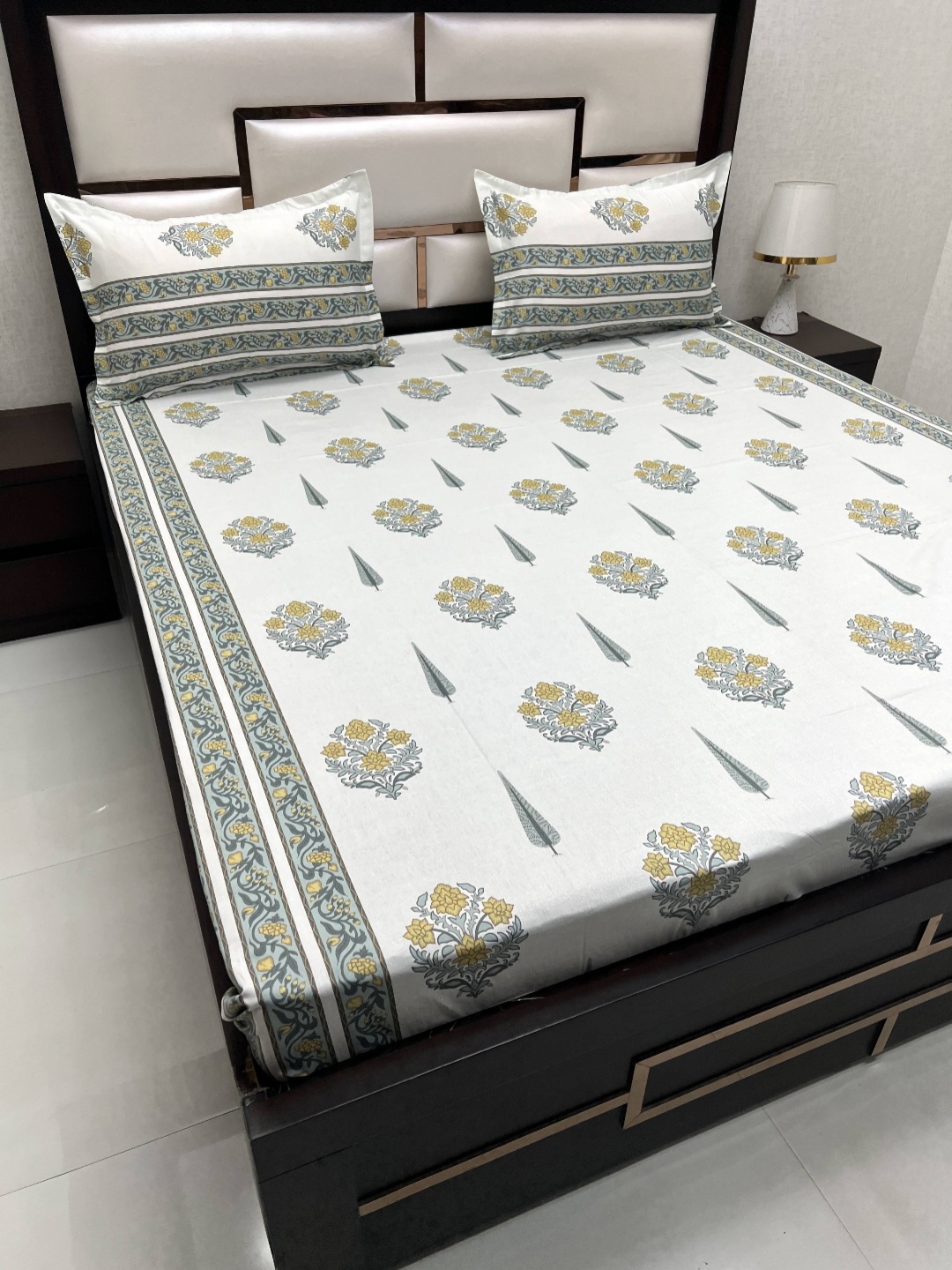 Pure Decor Green Ethnic Motifs Pure Cotton 330 TC Queen Bedsheet with 2 Pillow Covers
Pure Decor Green Ethnic Motifs Pure Cotton 330 TC Queen Bedsheet with 2 Pillow Covers