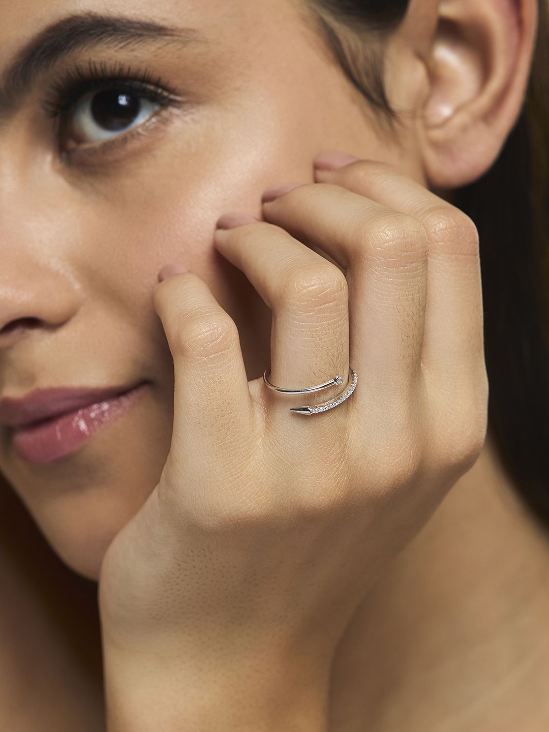 Kushal's Fashion Jewellery Sterling Silver Cubic Zirconia Rhodium-Plated Finger Ring
Kushal's Fashion Jewellery Sterling Silver Cubic Zirconia Rhodium-Plated Finger Ring