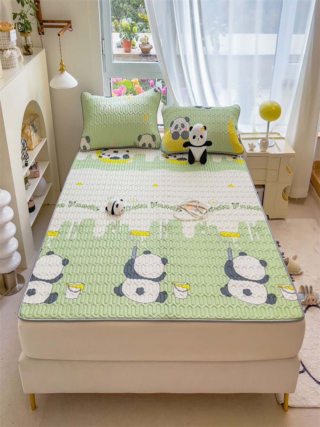JC HOME Green & Yellow Conversational Printed 160 TC Queen Bedsheet & 2 Pillow Covers
JC HOME Green & Yellow Conversational Printed 160 TC Queen Bedsheet & 2 Pillow Covers