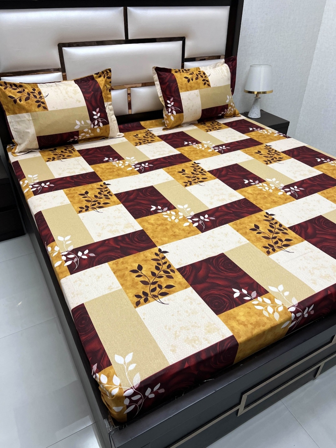 Pure Decor Cotton Queen Size Double Bed Bedsheet With 2 Pillow Covers 2.28m X 2.54m, Beige
Pure Decor Cotton Queen Size Double Bed Bedsheet With 2 Pillow Covers 2.28m X 2.54m, Beige