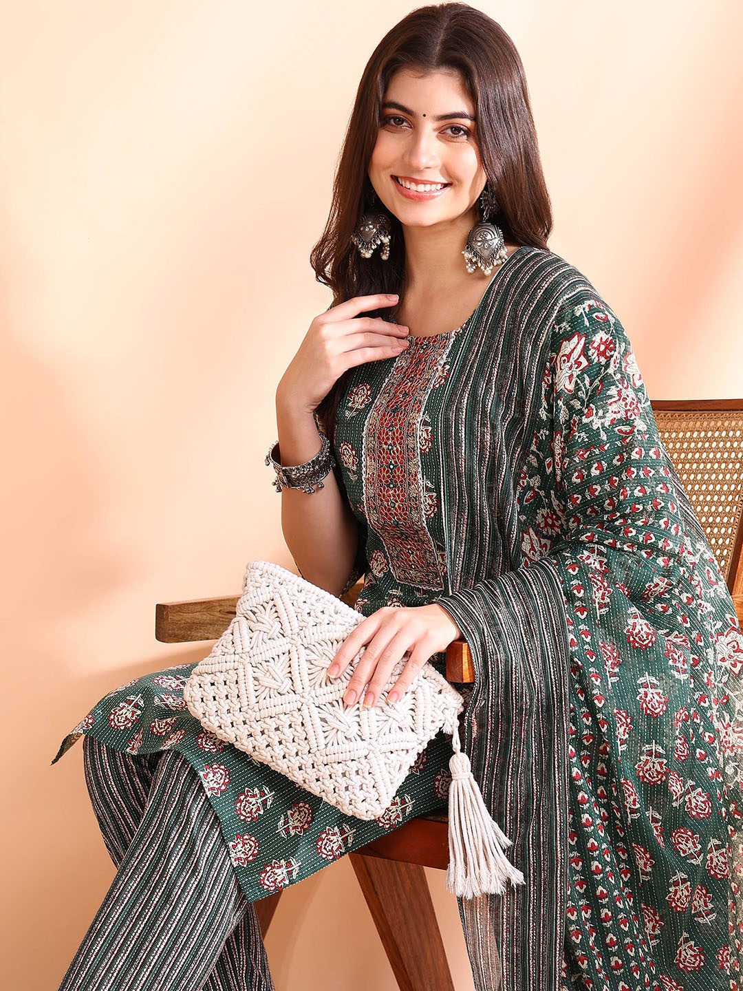 Ode by House of Pataudi Printed Mirror Work Pure Cotton Kurta With Trousers & Dupatta, Green
Ode by House of Pataudi Printed Mirror Work Pure Cotton Kurta With Trousers & Dupatta, Green