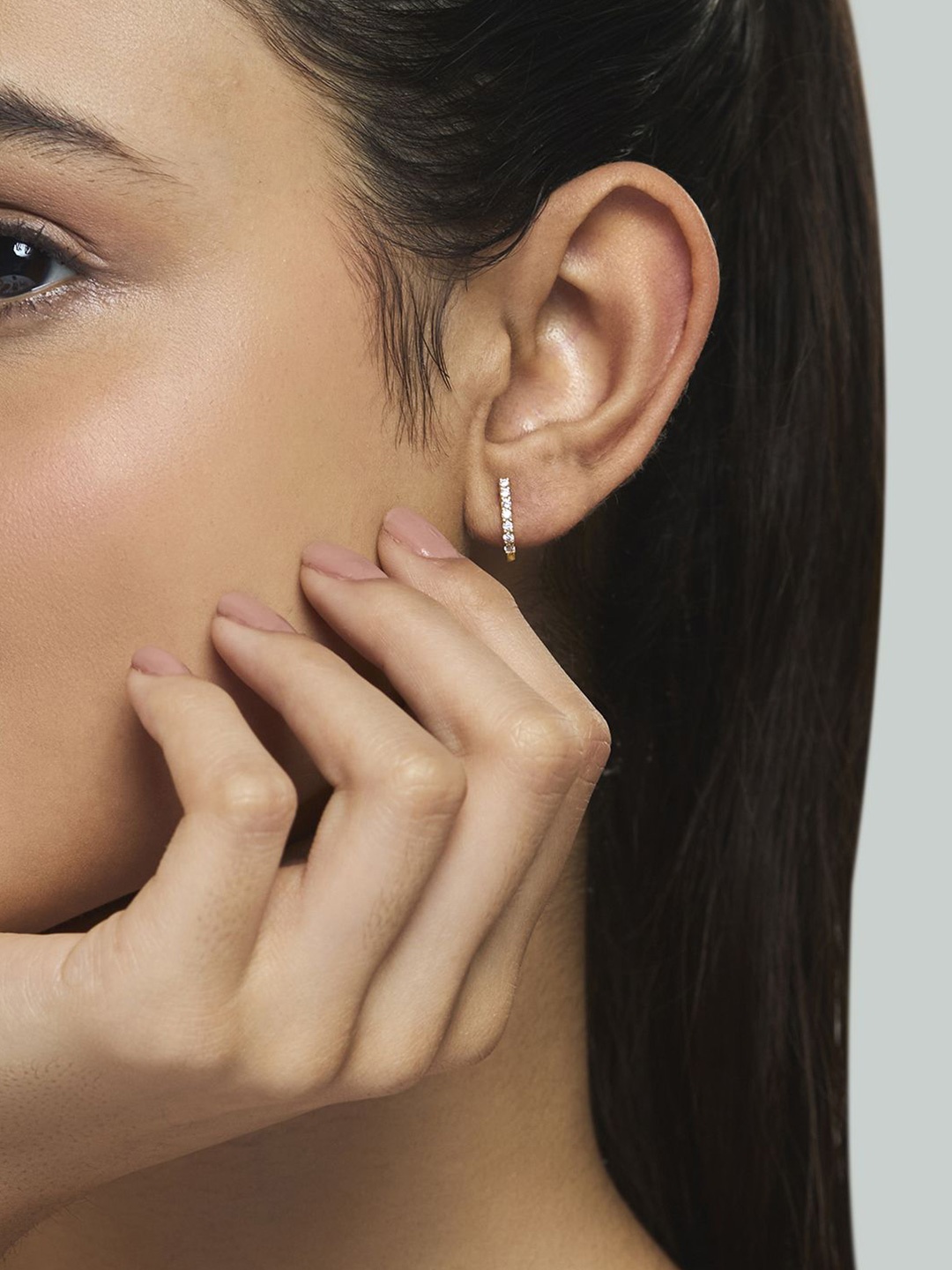 Kushal's Fashion Jewellery 92.5 Pure Silver Gold-Plated Cubic Zirconia Half Hoop Earrings
Kushal's Fashion Jewellery 92.5 Pure Silver Gold-Plated Cubic Zirconia Half Hoop Earrings