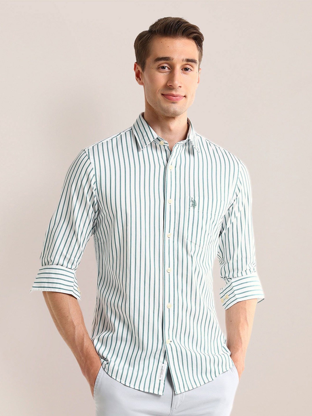 U.S. Polo Assn. Men Classic Spread Collar Vertical Striped Cotton Casual Shirt, Green
U.S. Polo Assn. Men Classic Spread Collar Vertical Striped Cotton Casual Shirt, Green