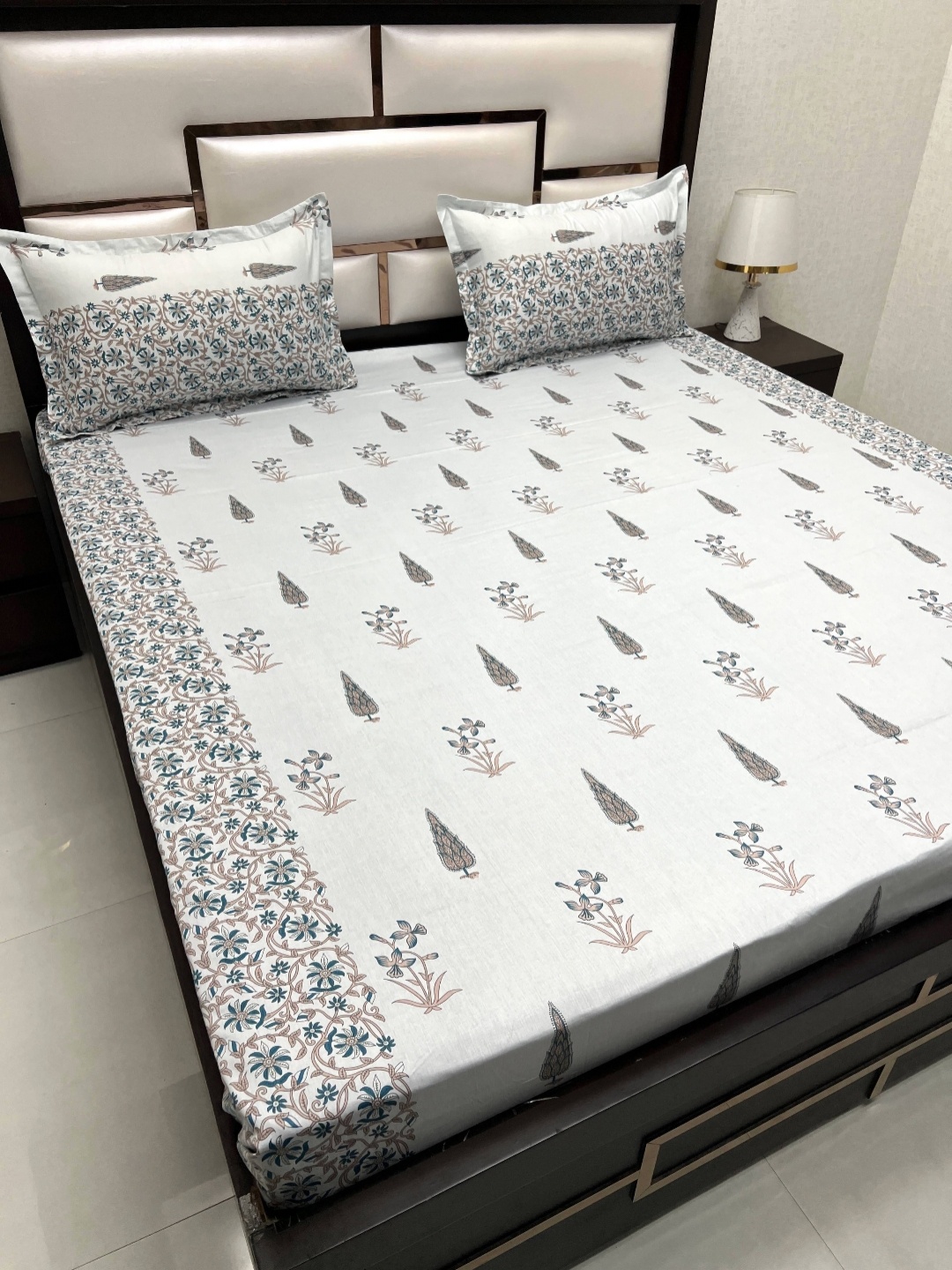 Pure Decor Royal Passion Blue Ethnic 300 TC Pure Cotton Queen Bedsheet & 2 Pillow Covers
Pure Decor Royal Passion Blue Ethnic 300 TC Pure Cotton Queen Bedsheet & 2 Pillow Covers